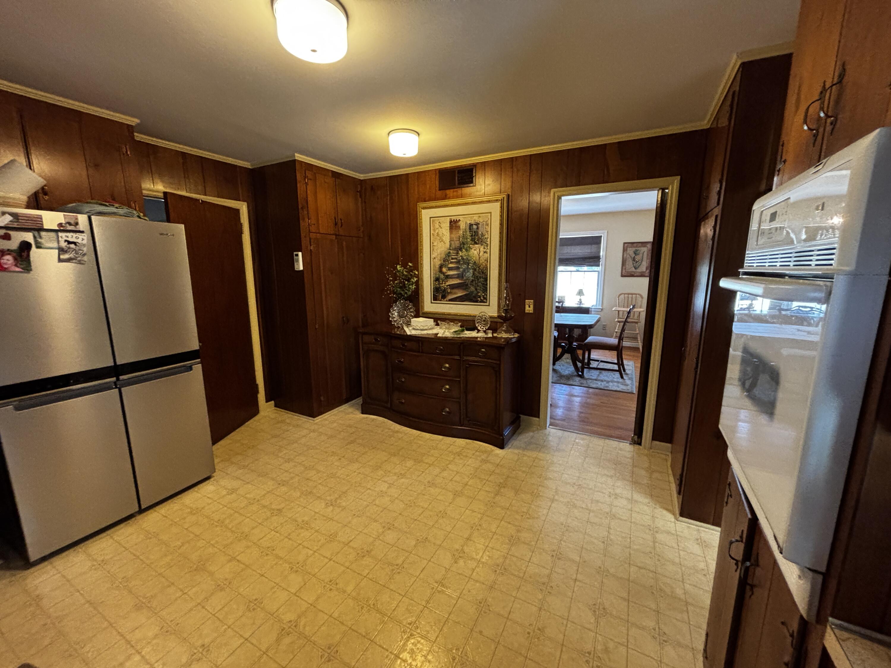 207 Old Thomson Road Property Photo 16