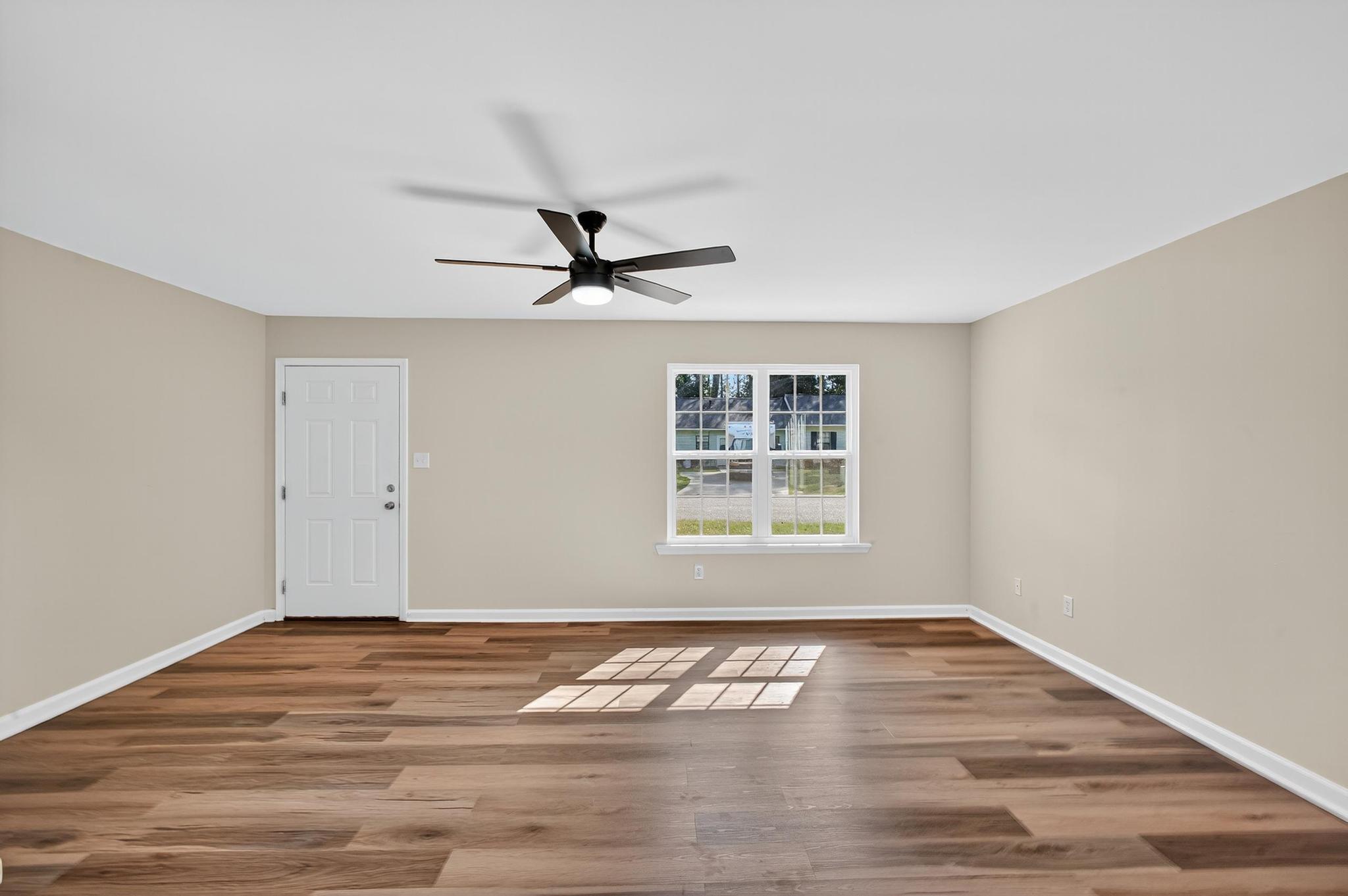 2231 Leeway Landing Property Photo 5