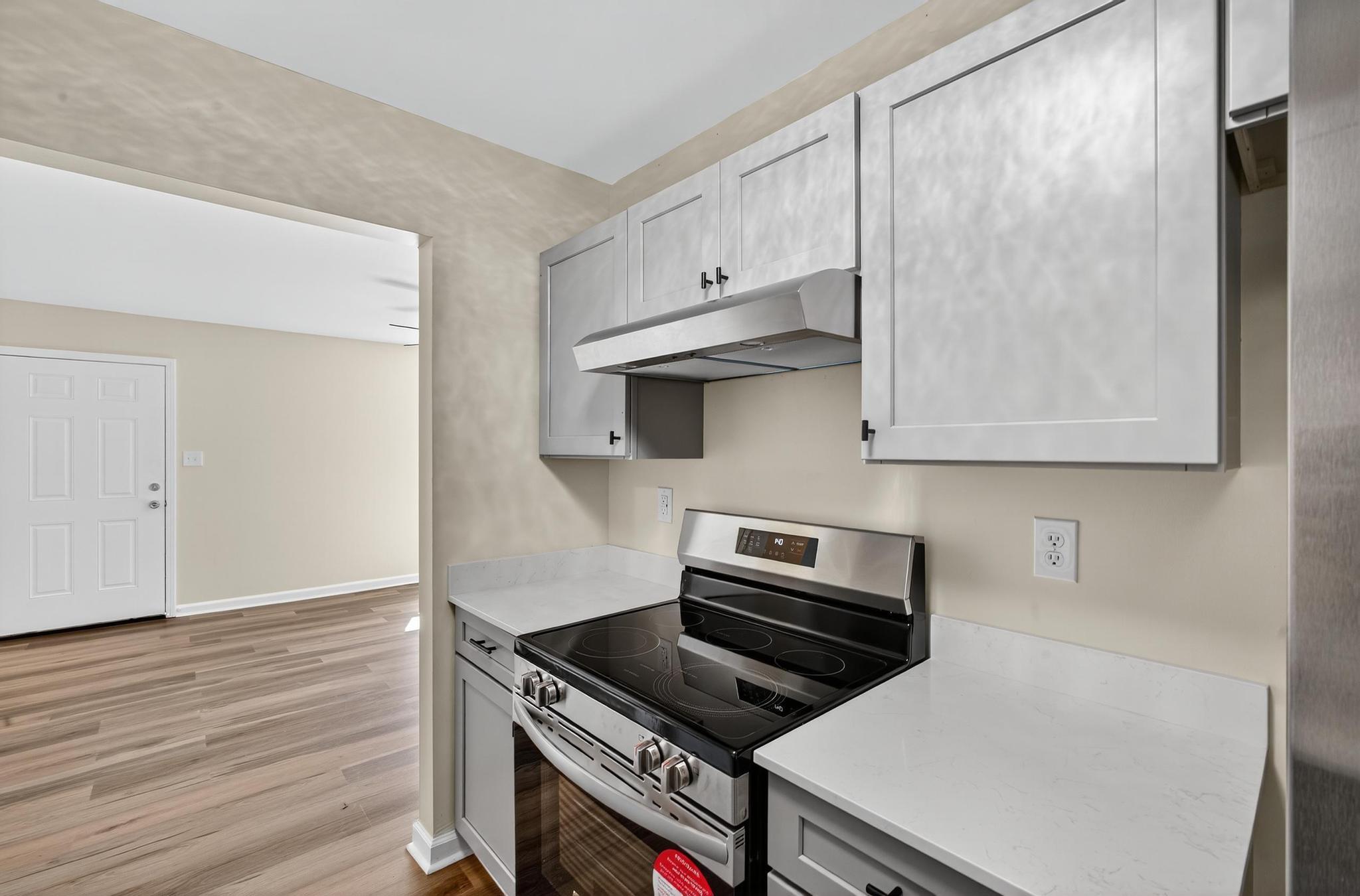 2231 Leeway Landing Property Photo 10