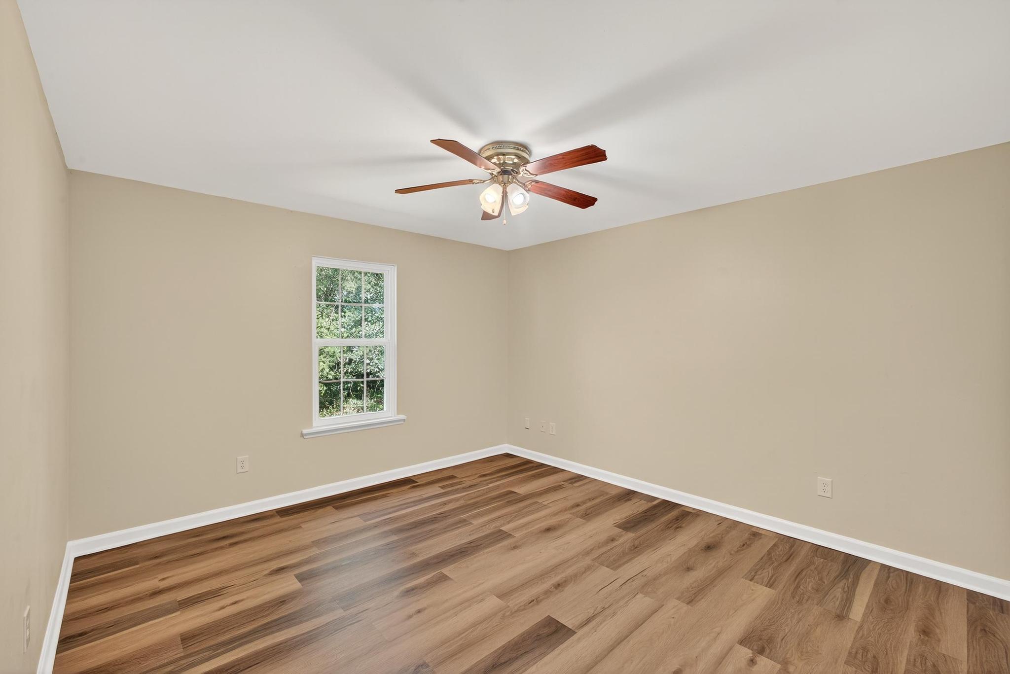 2231 Leeway Landing Property Photo 19