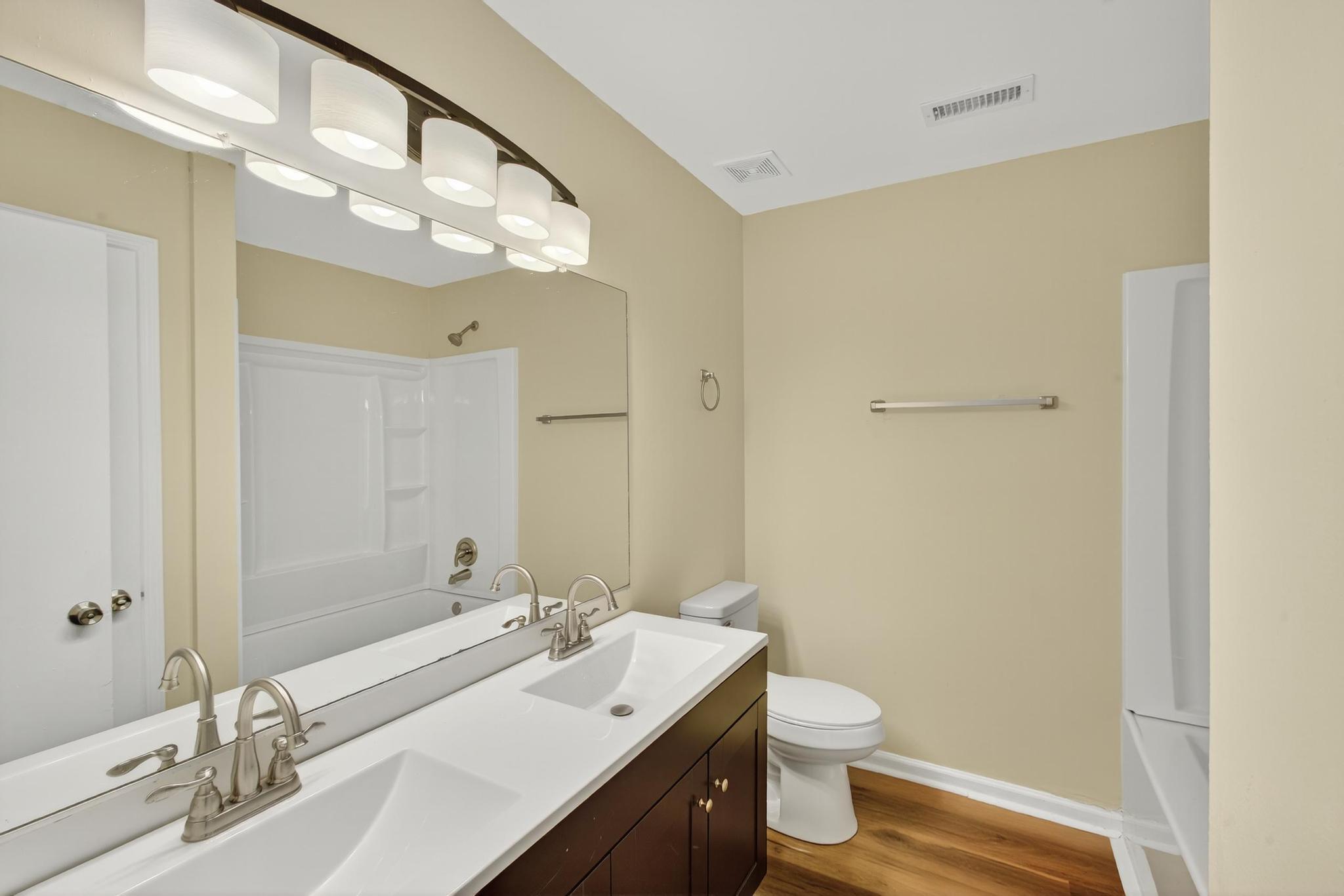 2231 Leeway Landing Property Photo 21