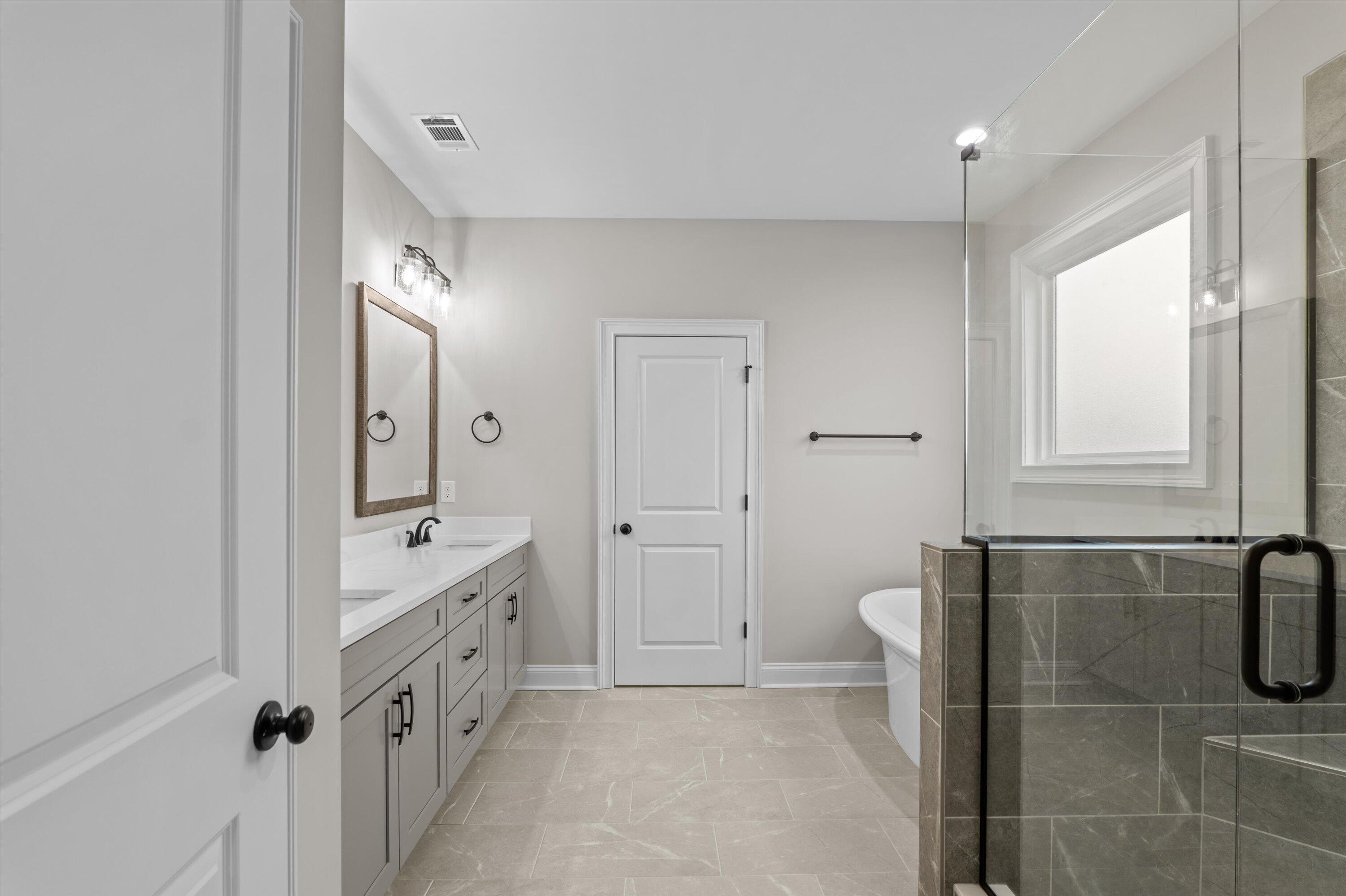 616 River Oaks Lane Property Photo 35