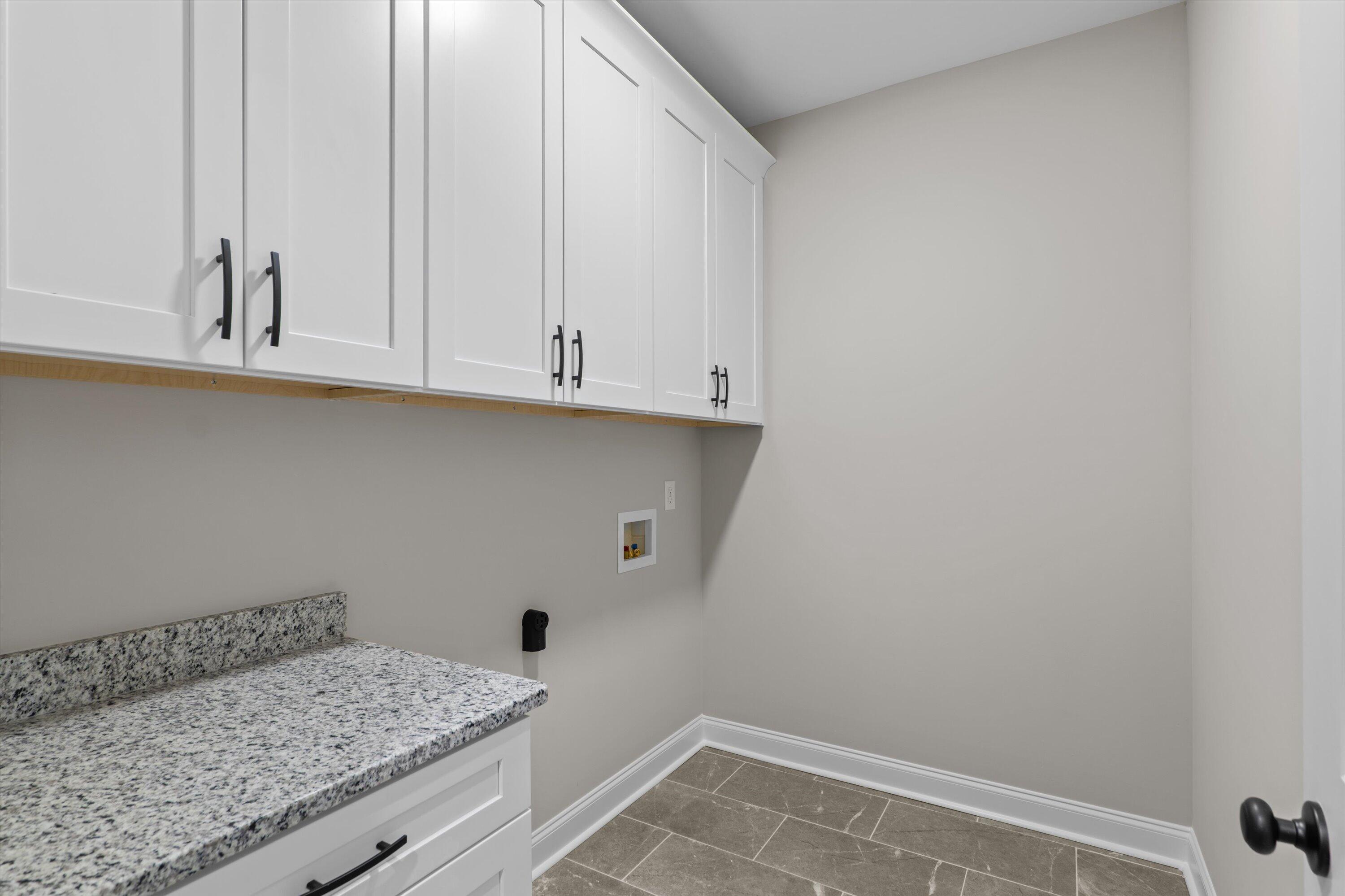 616 River Oaks Lane Property Photo 41