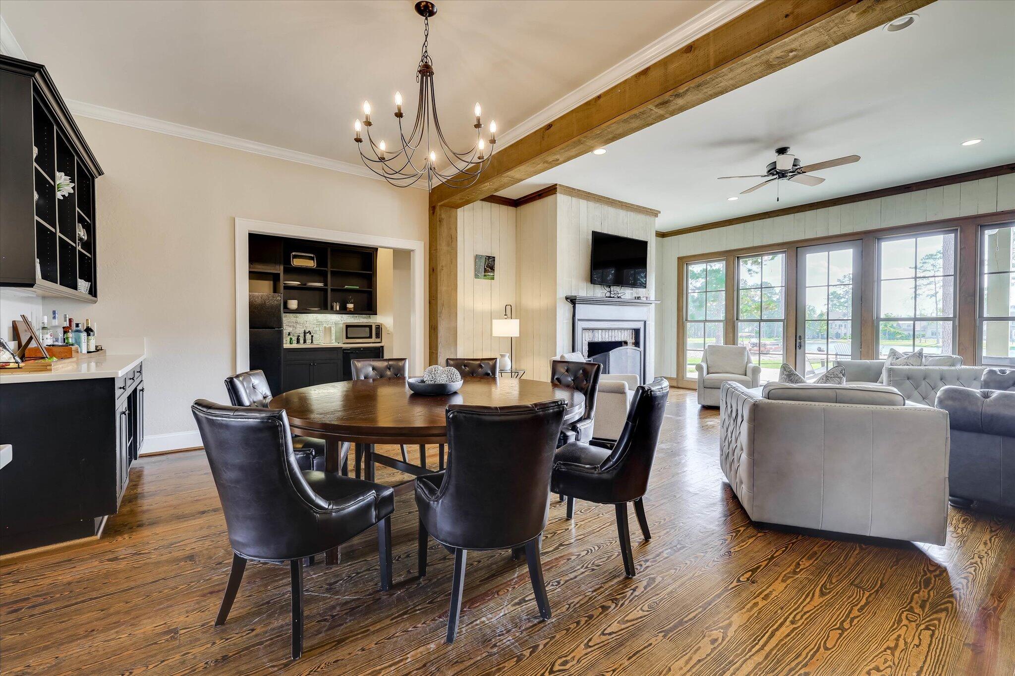 30 Champions Parkway Property Photo 16