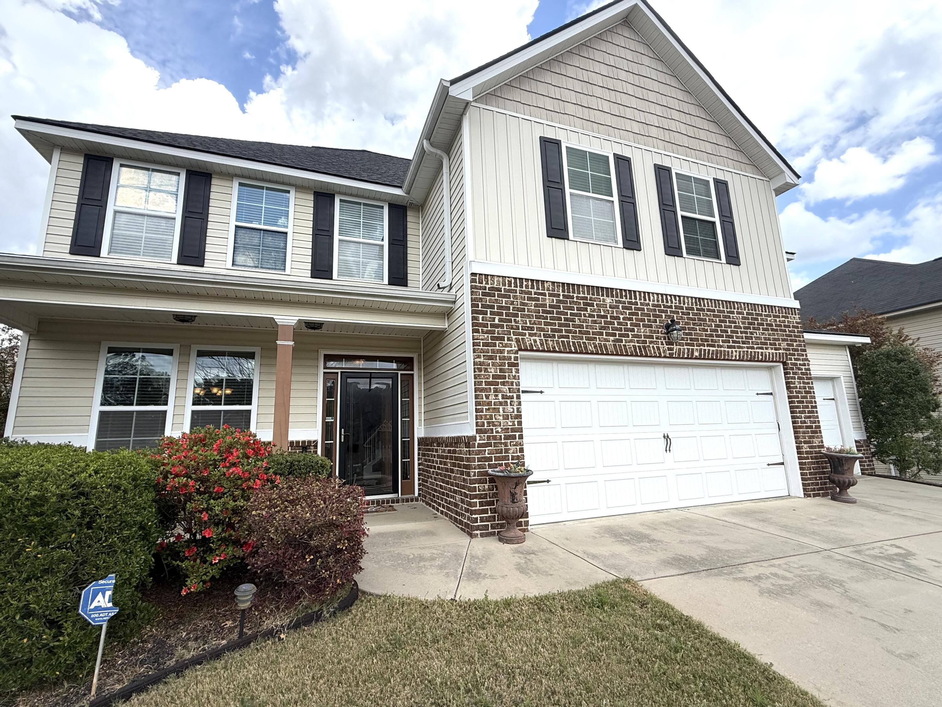 214 Kickham Lane Property Photo 1