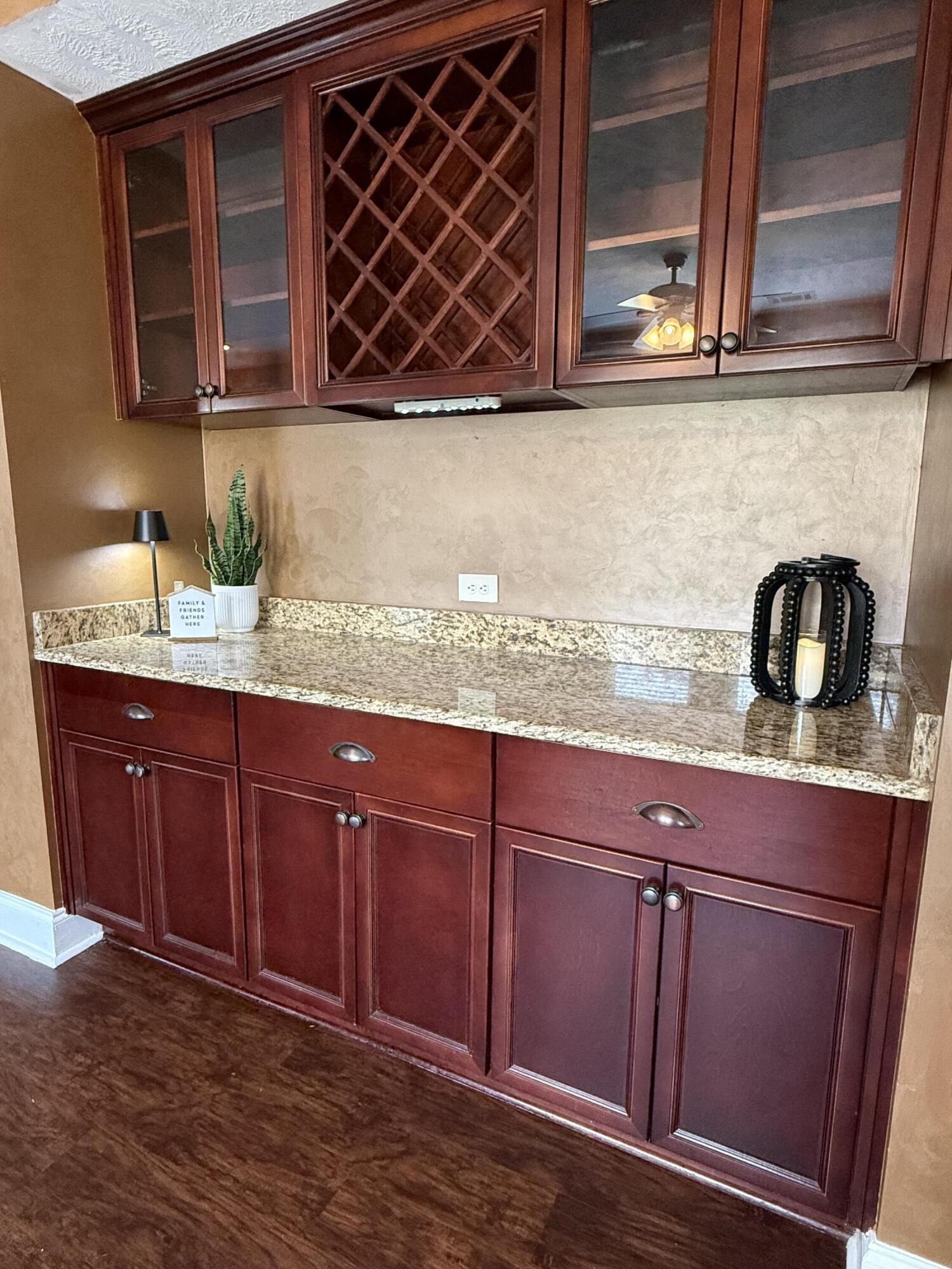 214 Kickham Lane Property Photo 8