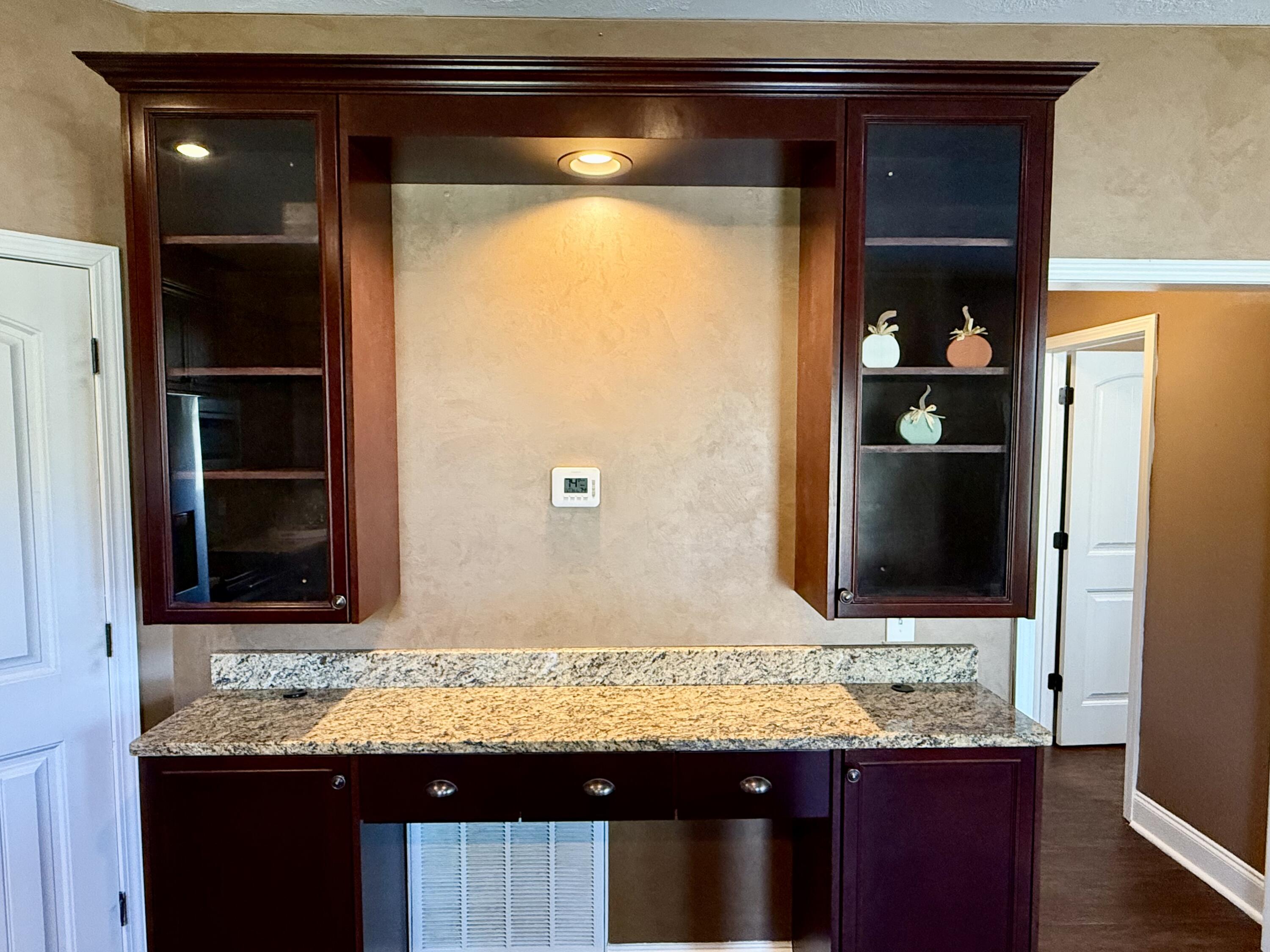 214 Kickham Lane Property Photo 11