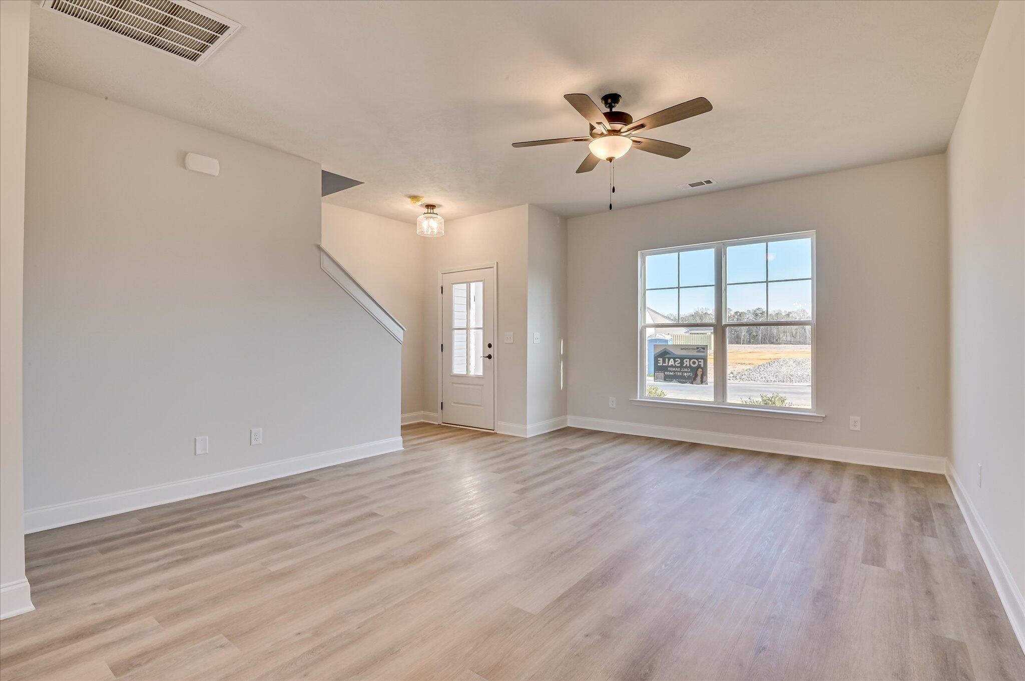 6056 Ephemeral Circle Property Photo 8