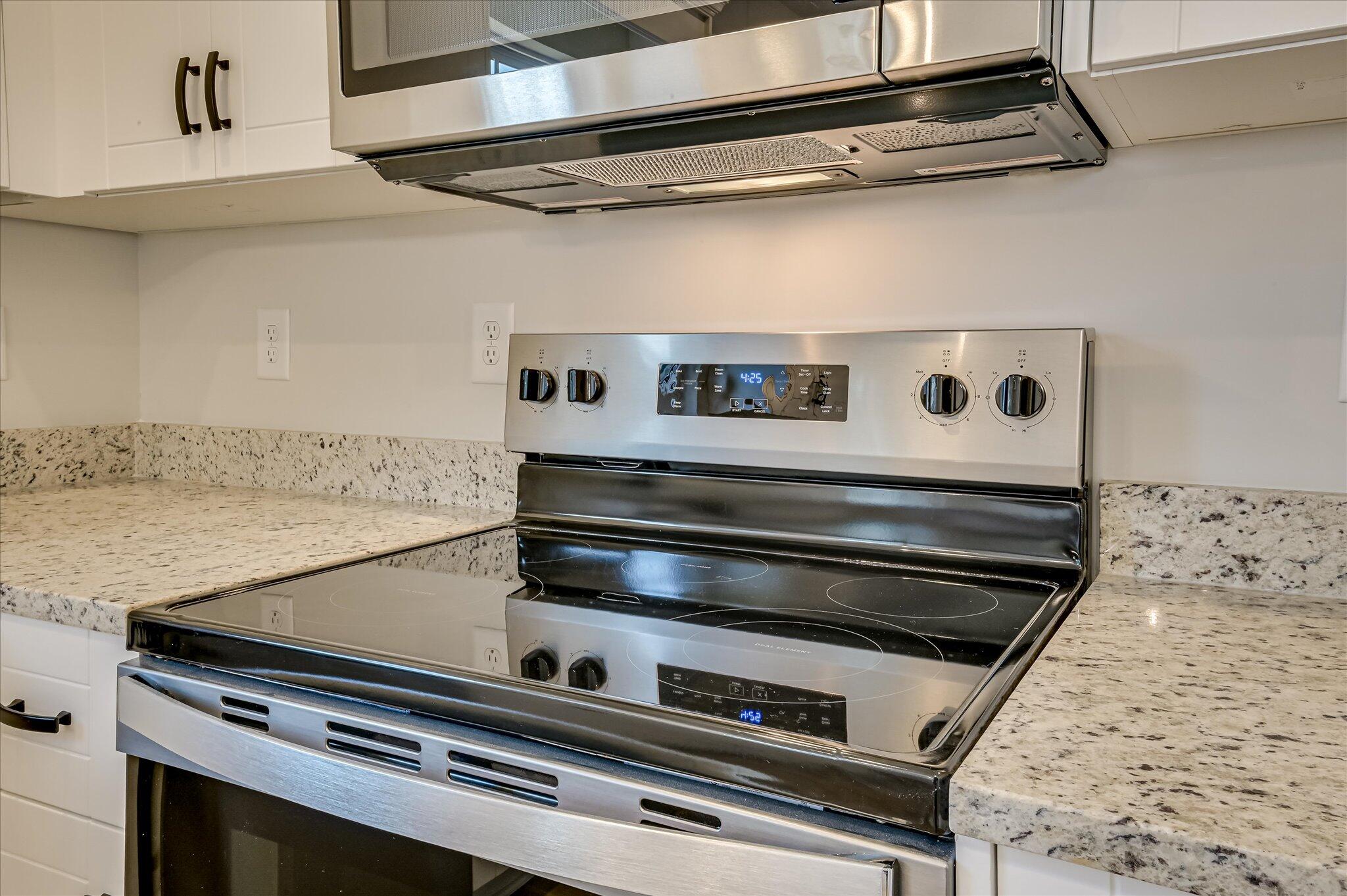 6056 Ephemeral Circle Property Photo 16