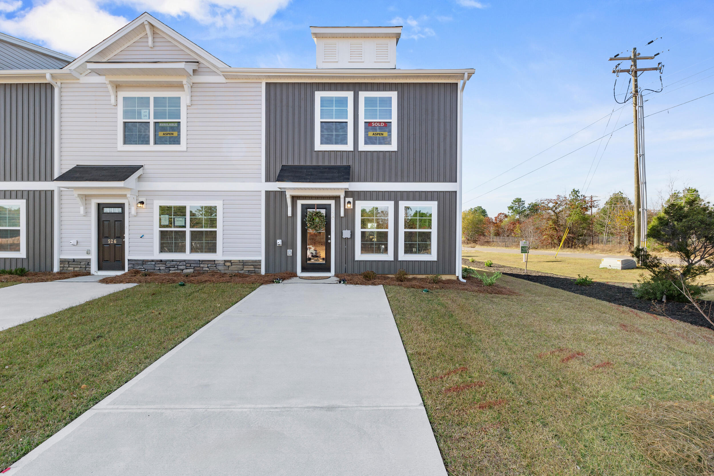 624 Slim Cypress Run Property Photo 1