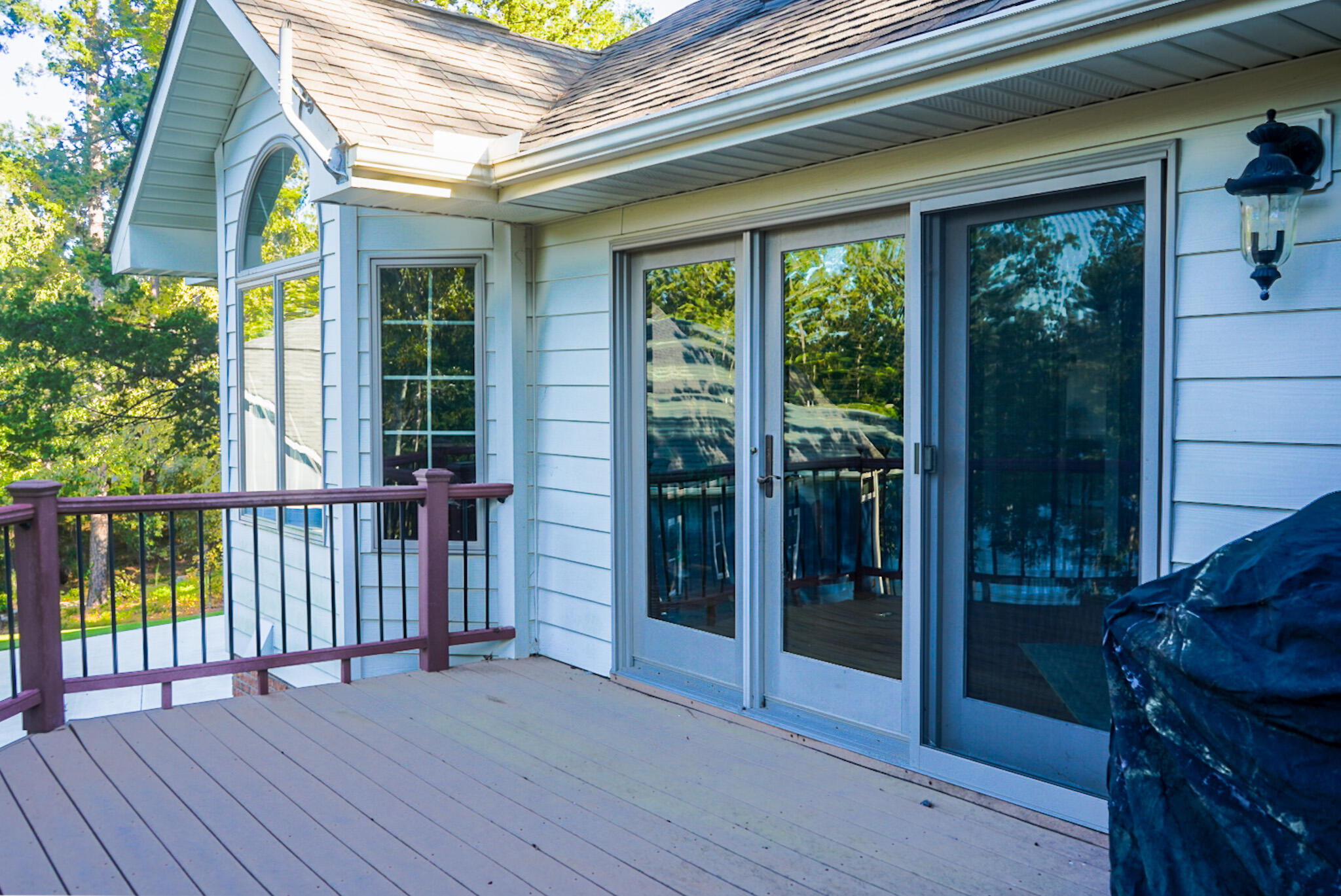409 Serenity Cove Property Photo 6