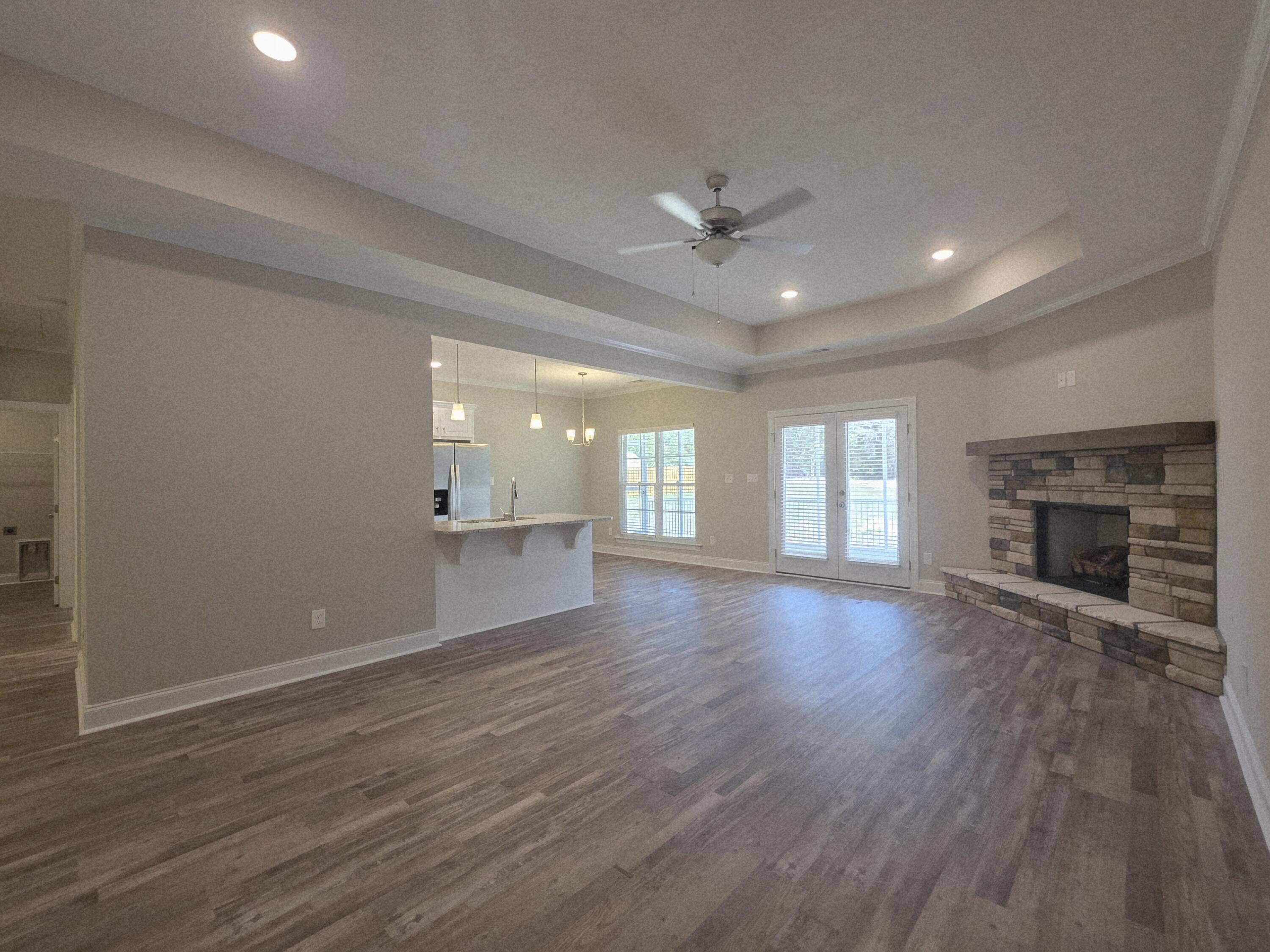 1076 Boneville Road Property Photo 6
