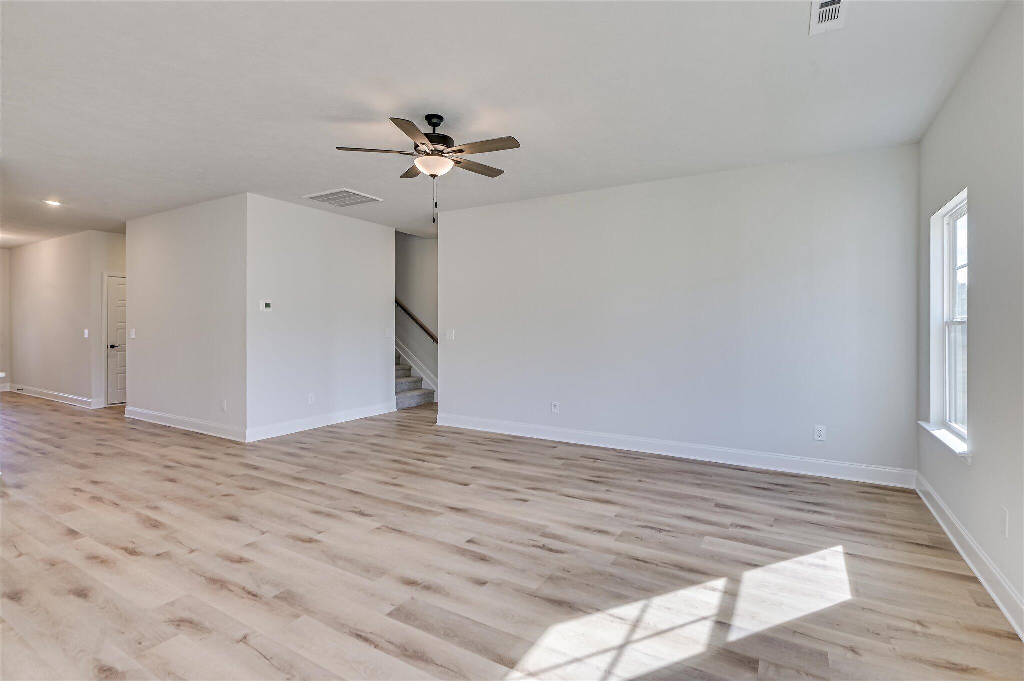 5150 Perennial Run Property Photo 8