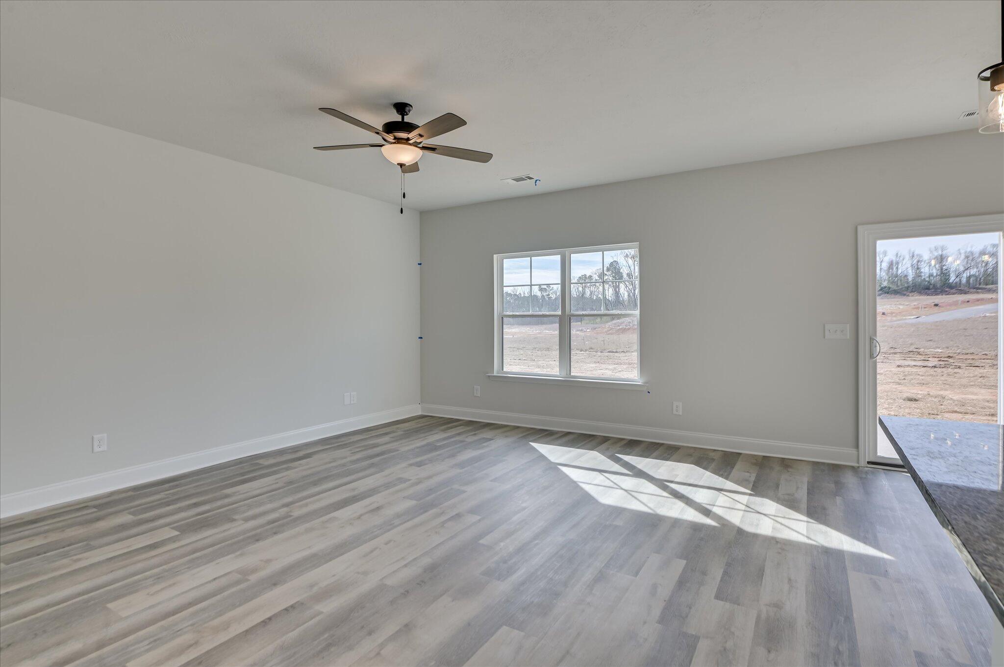 5192 Perennial Run Property Photo 7