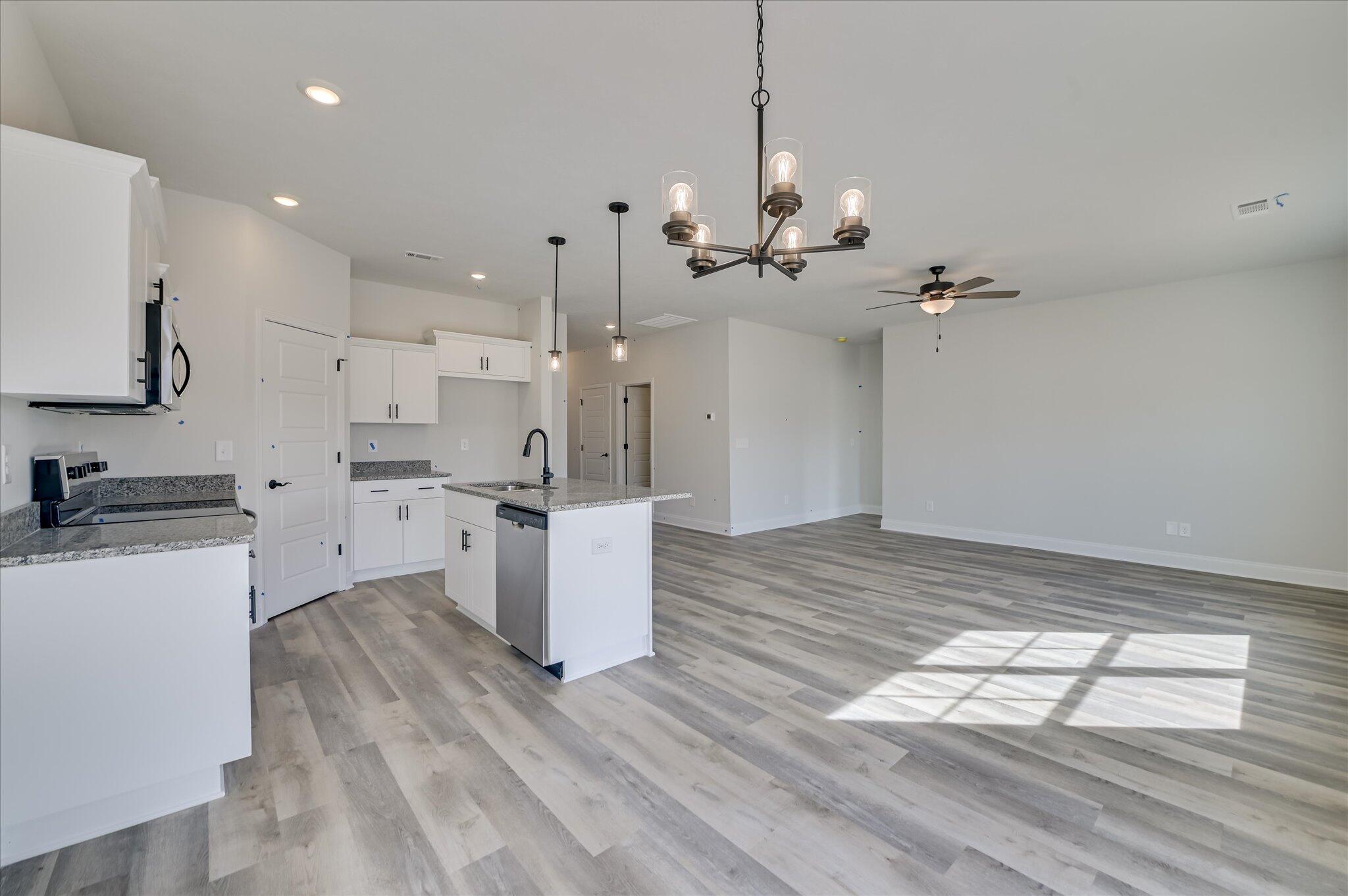 5192 Perennial Run Property Photo 12