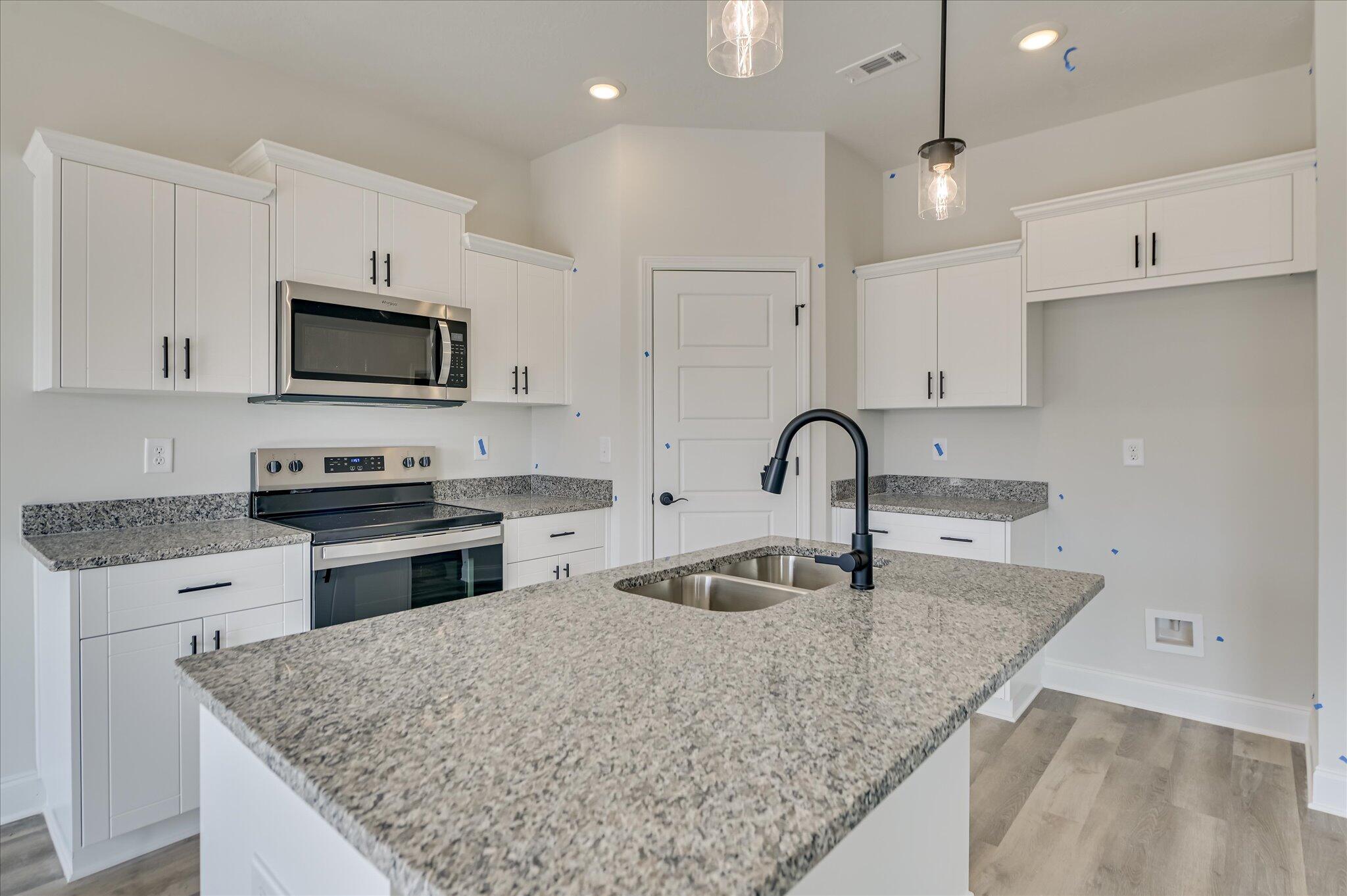 5192 Perennial Run Property Photo 14