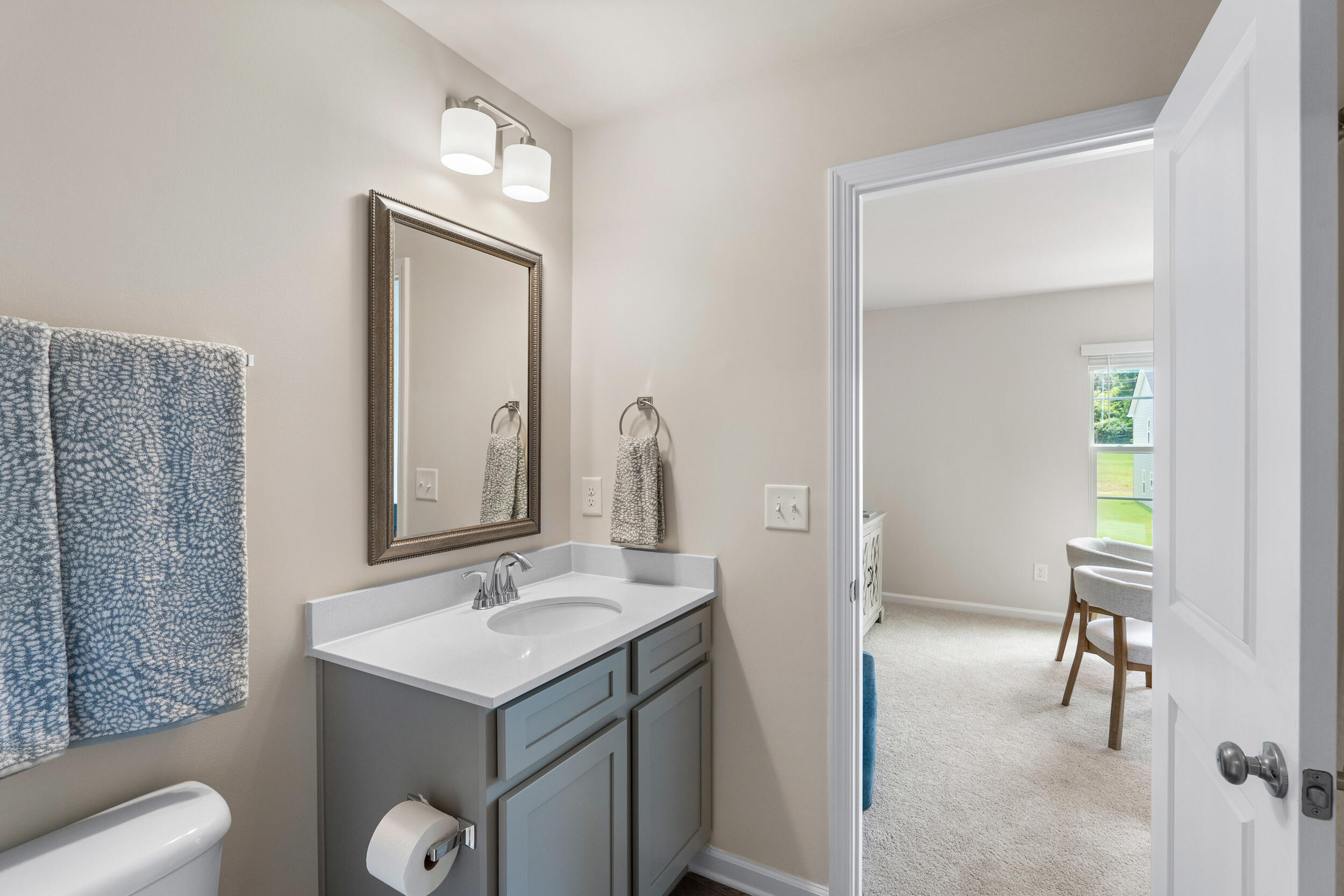 5692 Cobalt Falls Bend Bend Property Photo 24