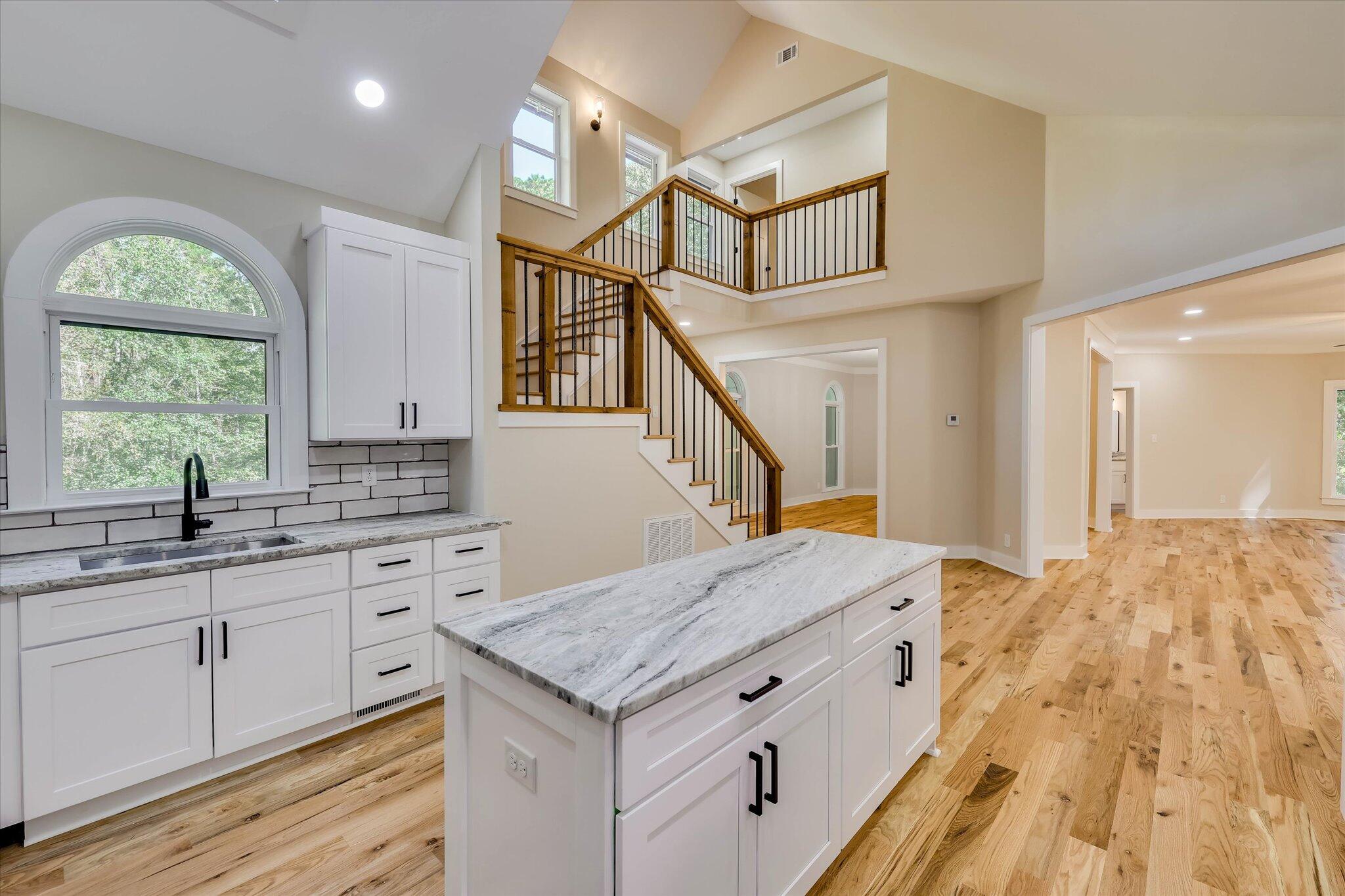 5037 Autumn Trail Property Photo 16