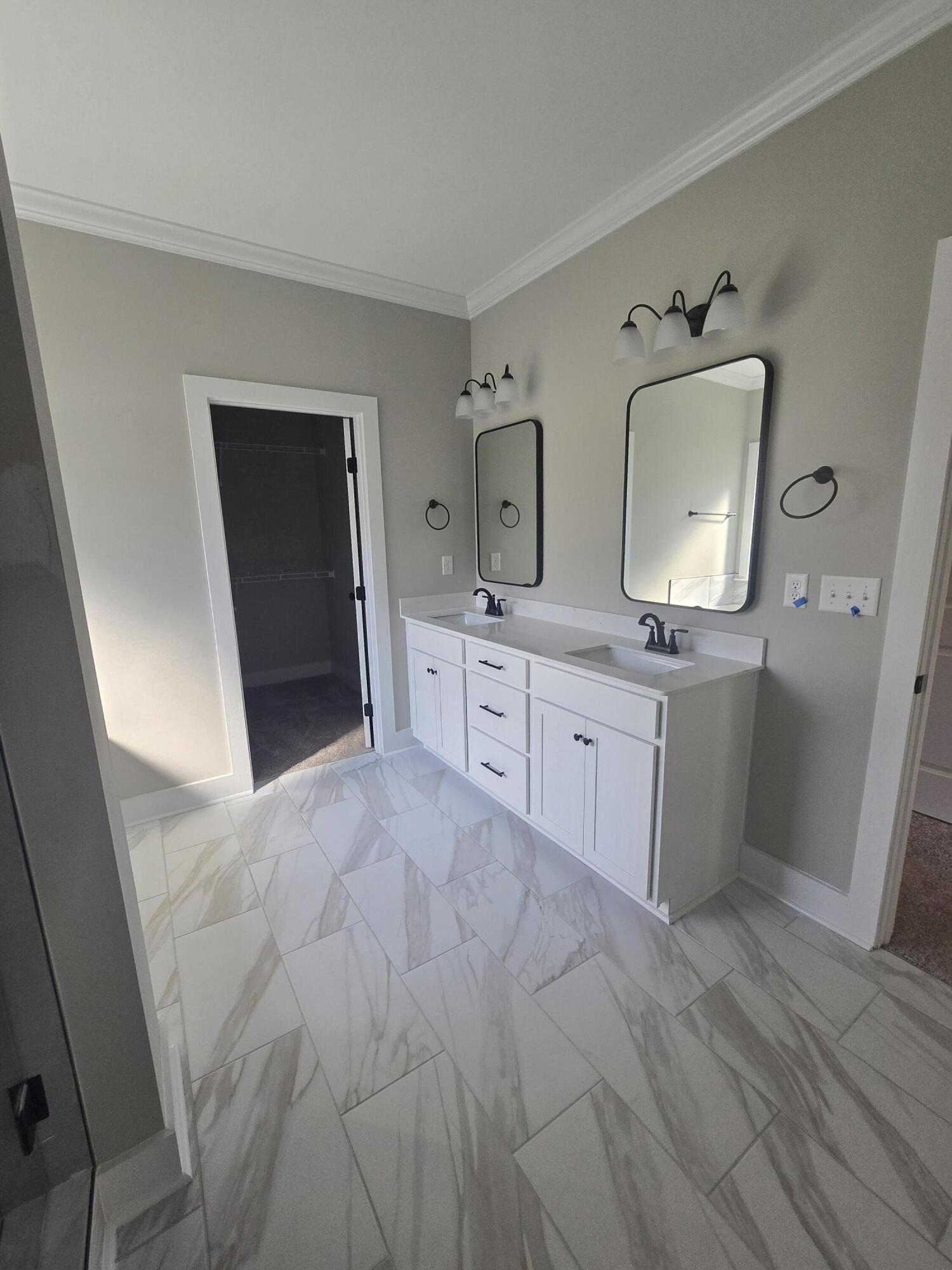 122 Rippling Creek Lane Property Photo 24