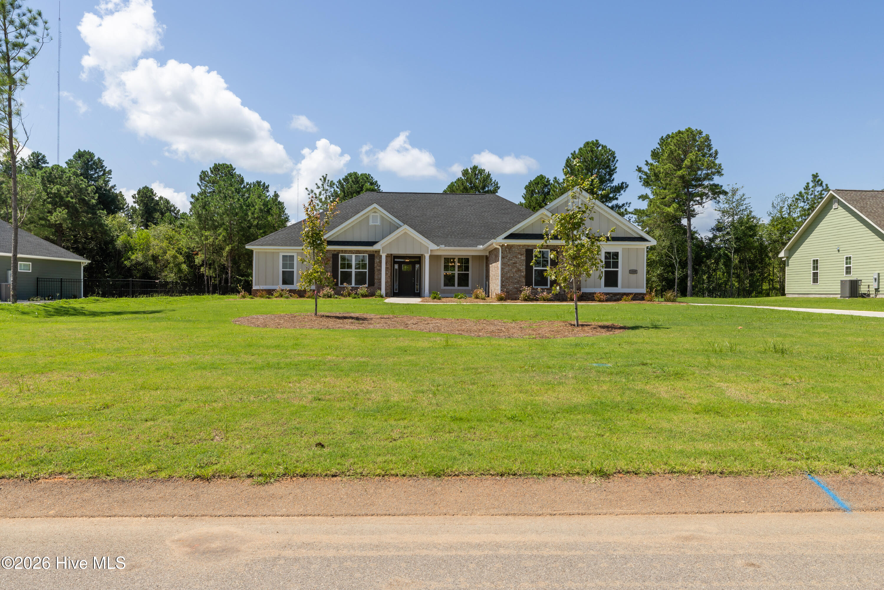 1589 Bellingham Drive Property Photo 3
