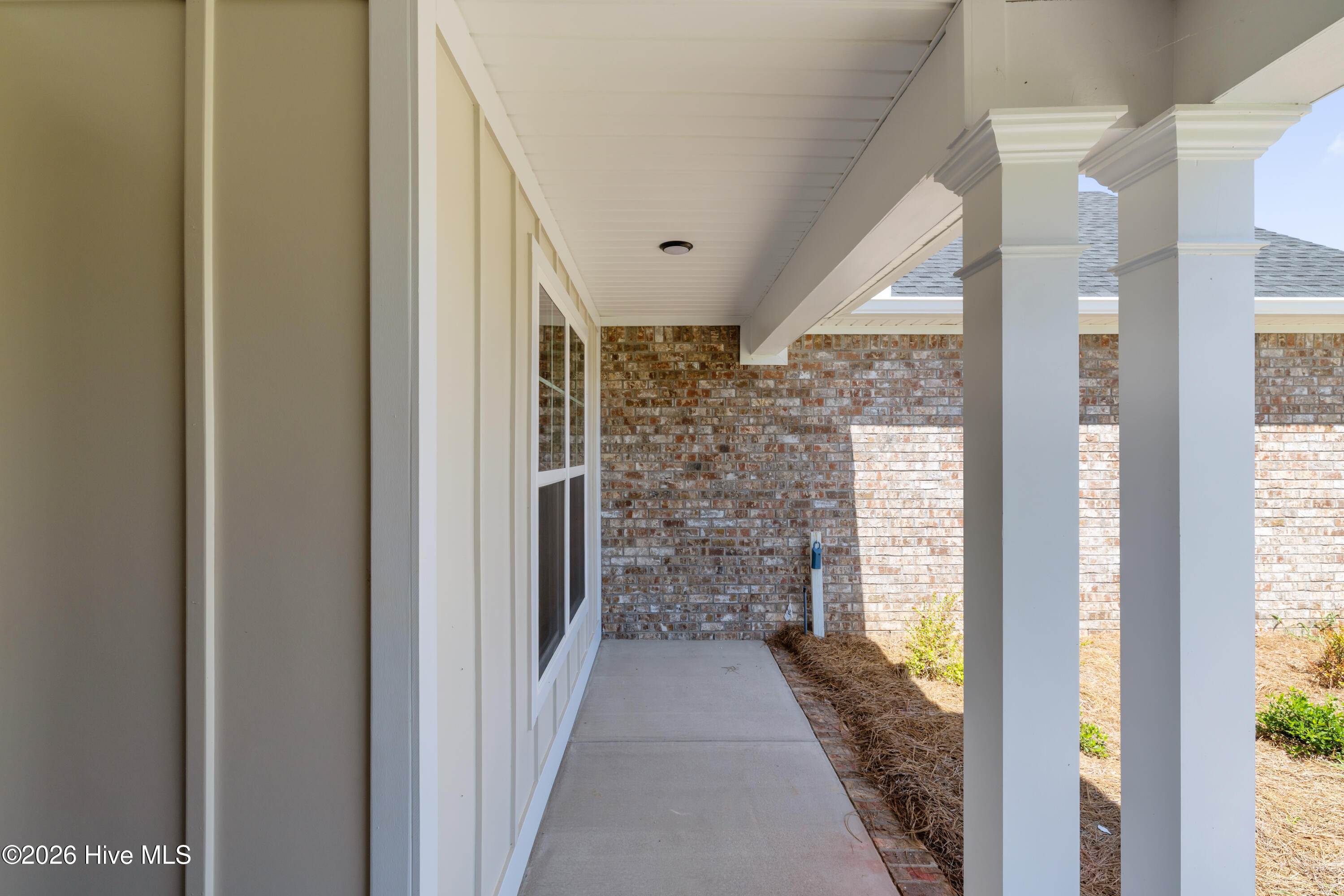 1589 Bellingham Drive Property Photo 8