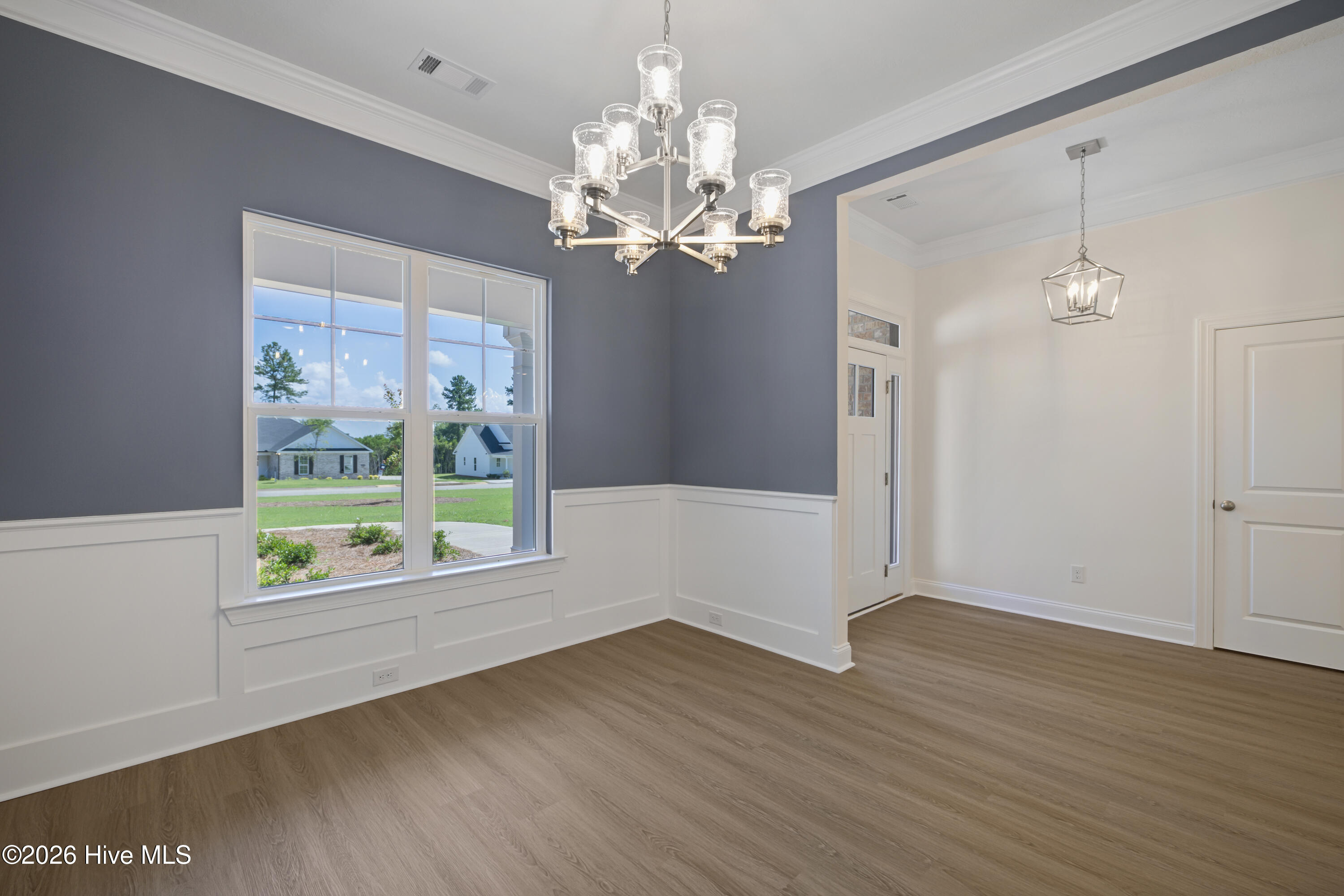 1589 Bellingham Drive Property Photo 8