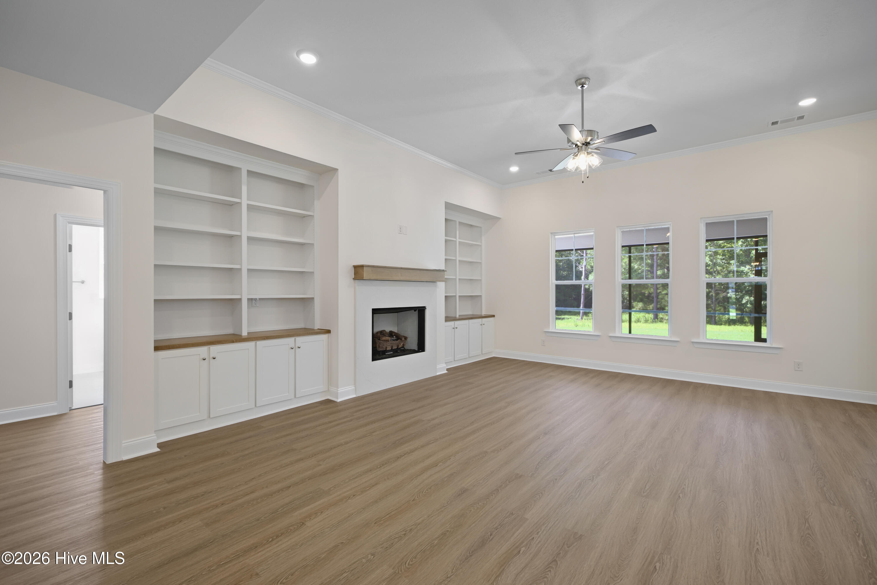 1589 Bellingham Drive Property Photo 16