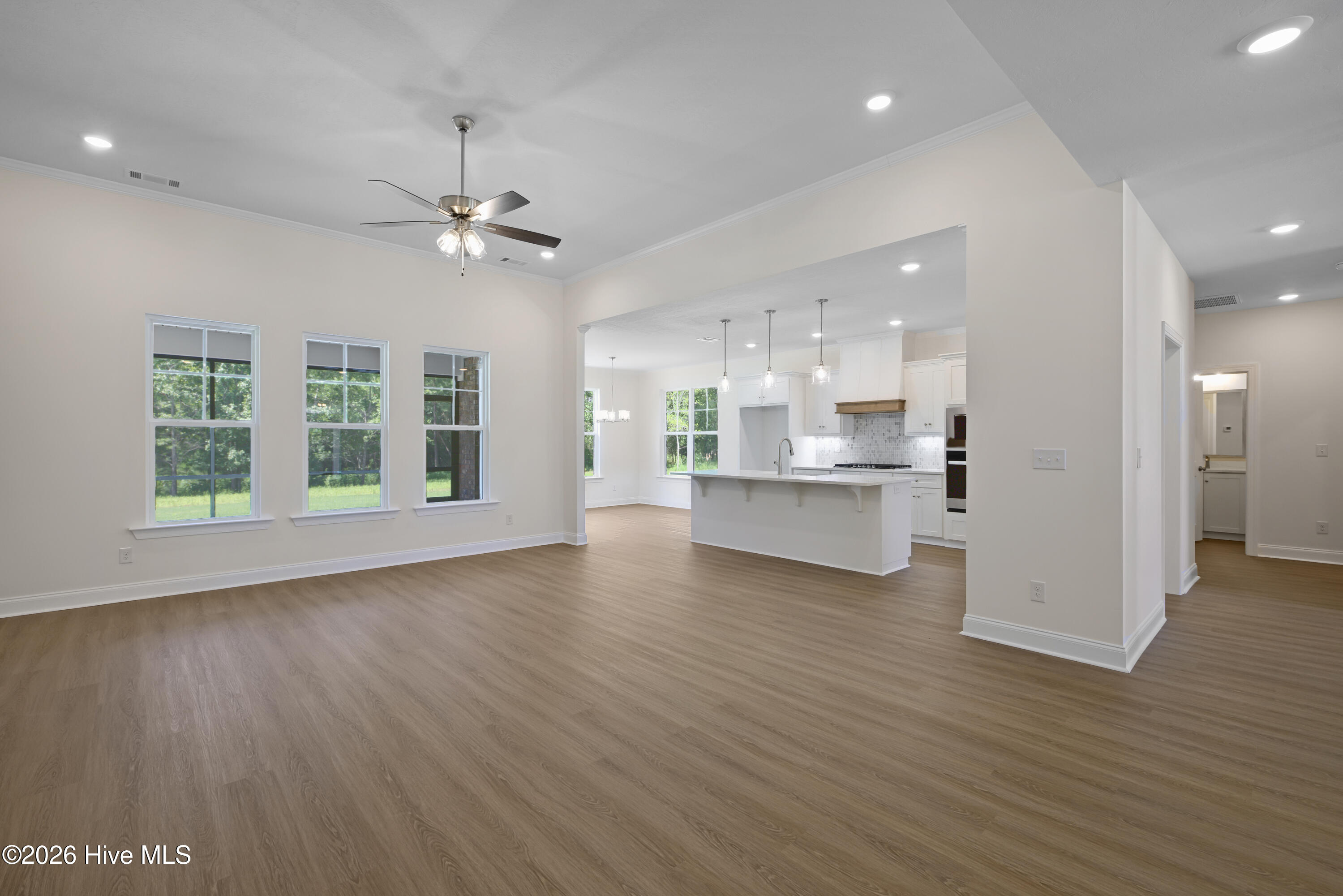 1589 Bellingham Drive Property Photo 16