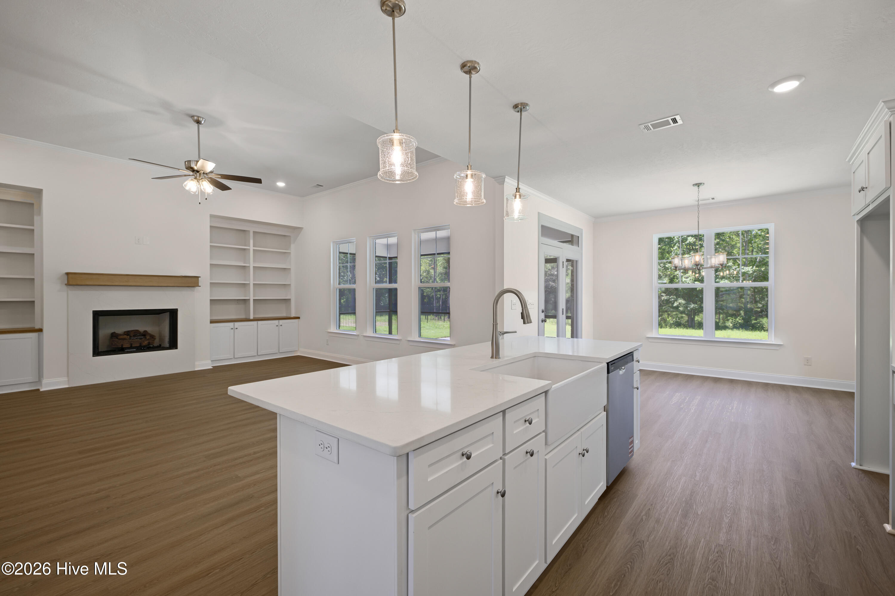 1589 Bellingham Drive Property Photo 18