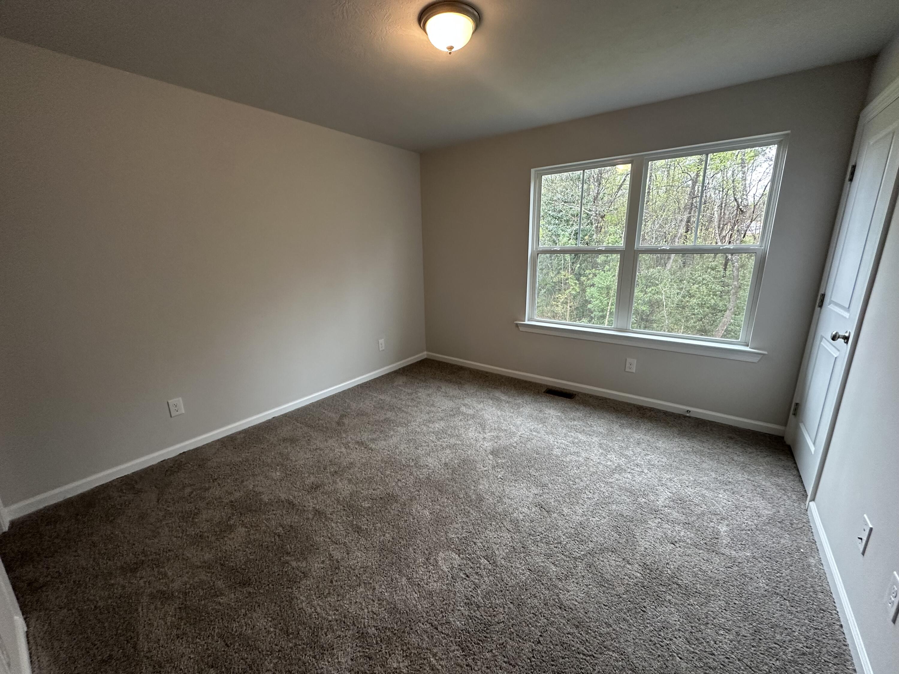 613 Caroline Court 8b Property Photo 7