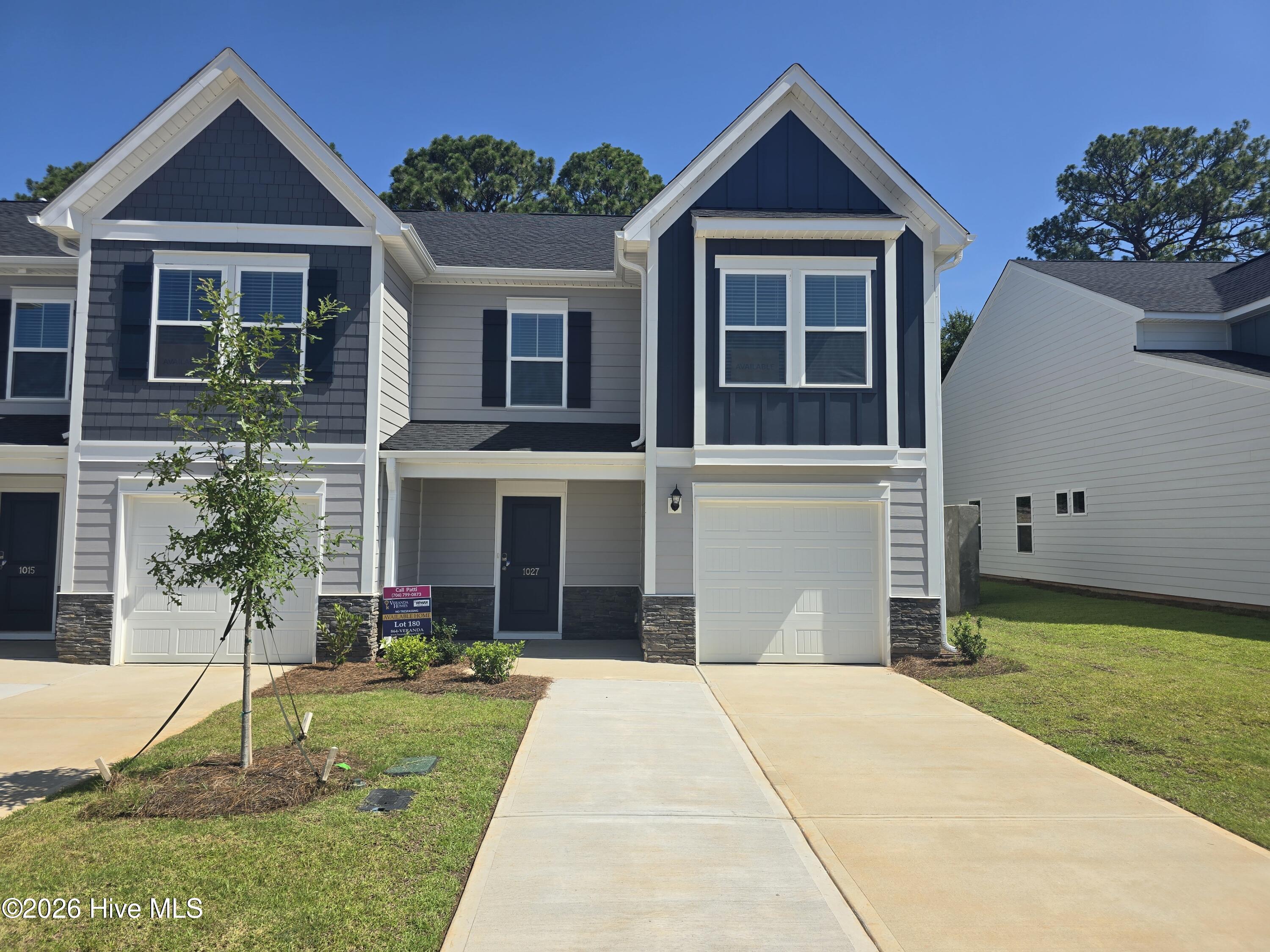1027 Tabor Place Property Photo 1