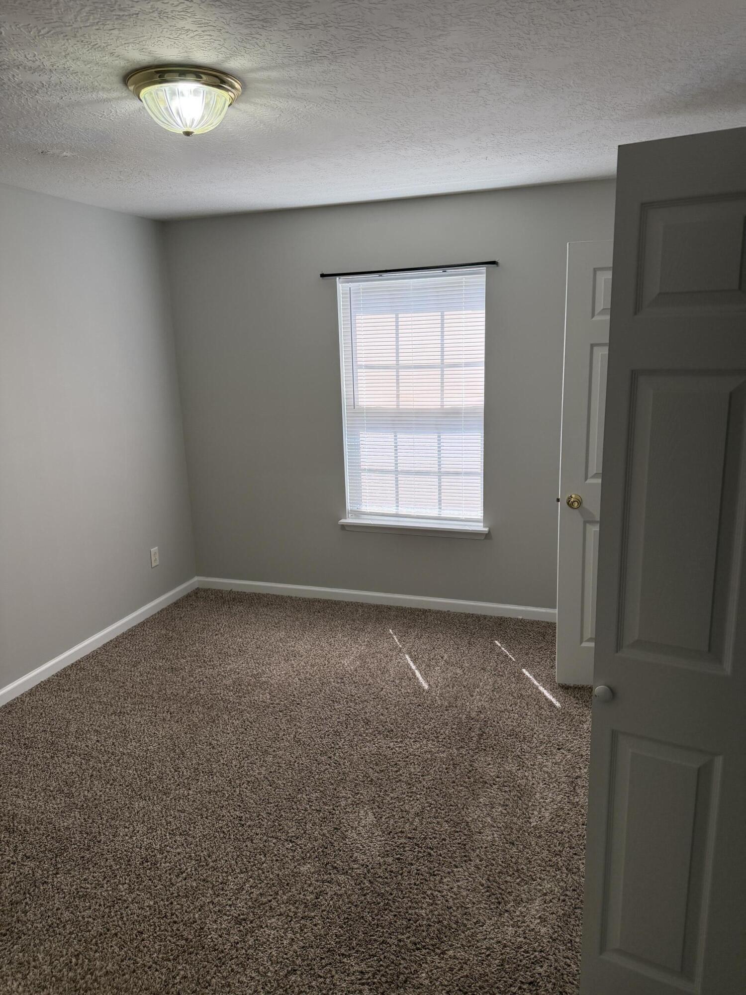 124 Brittany Way Property Photo 10