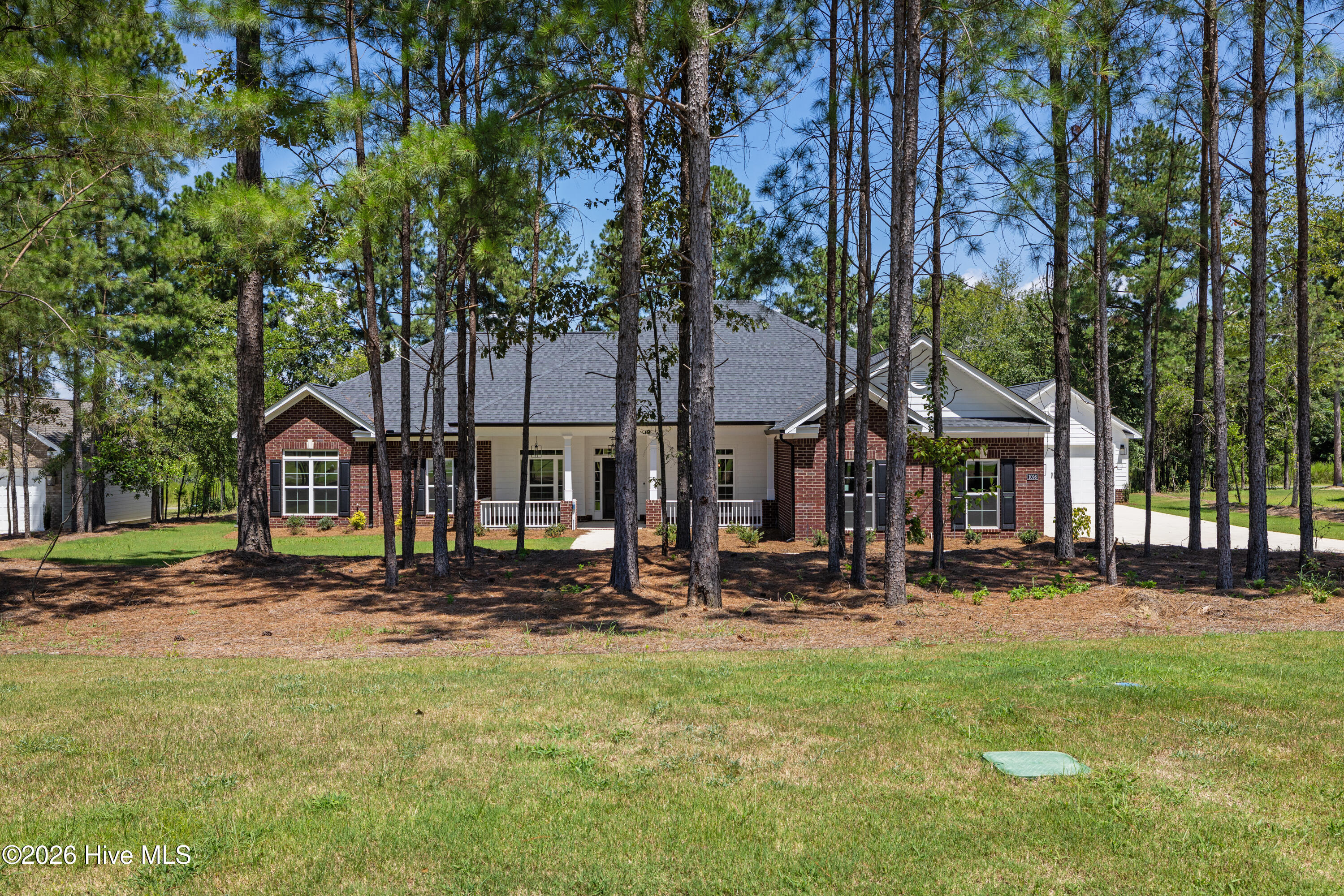 1096 Bellingham Drive Property Photo 6