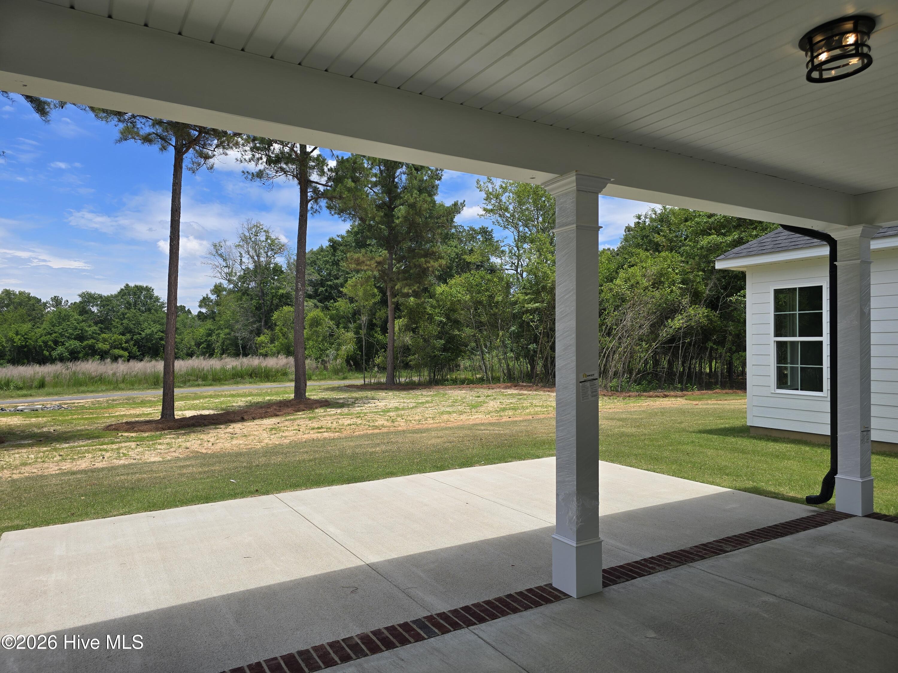 1096 Bellingham Drive Property Photo 7