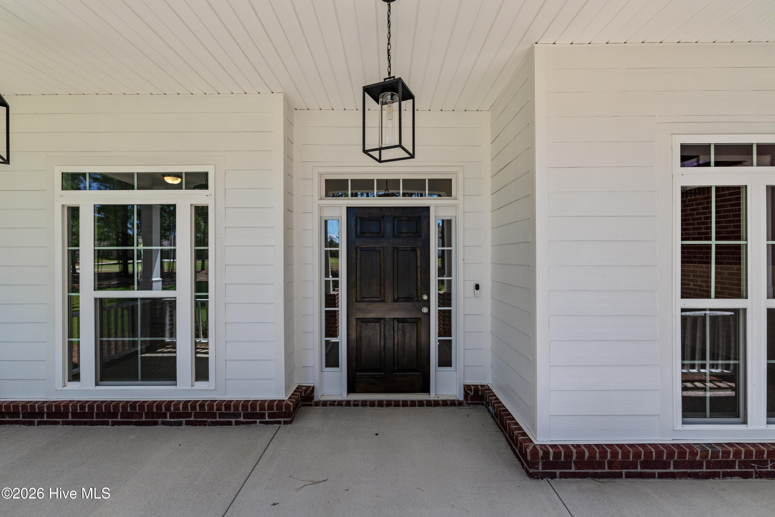 1096 Bellingham Drive Property Photo 9