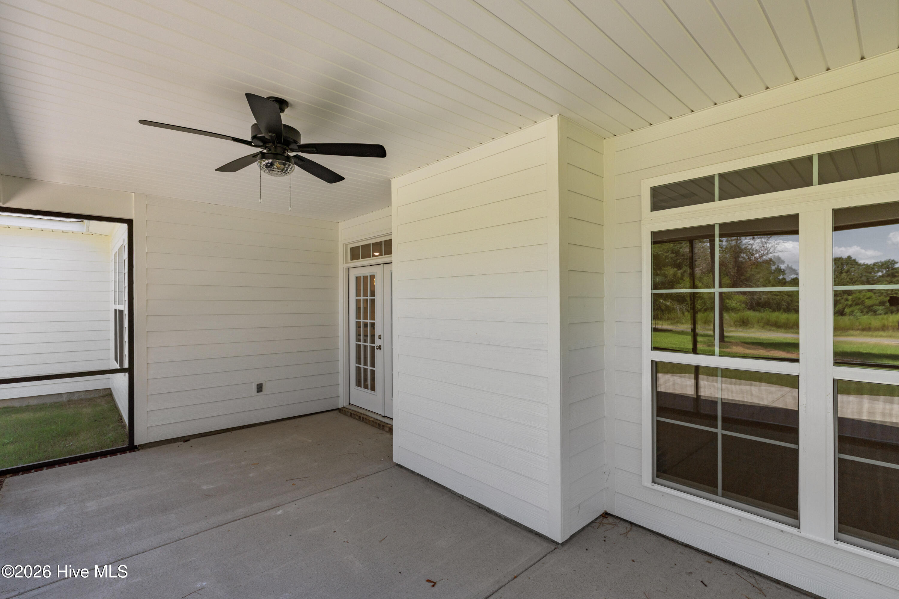 1096 Bellingham Drive Property Photo 70