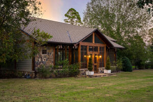 1029 Shell Bluff Drive Property Photo 8