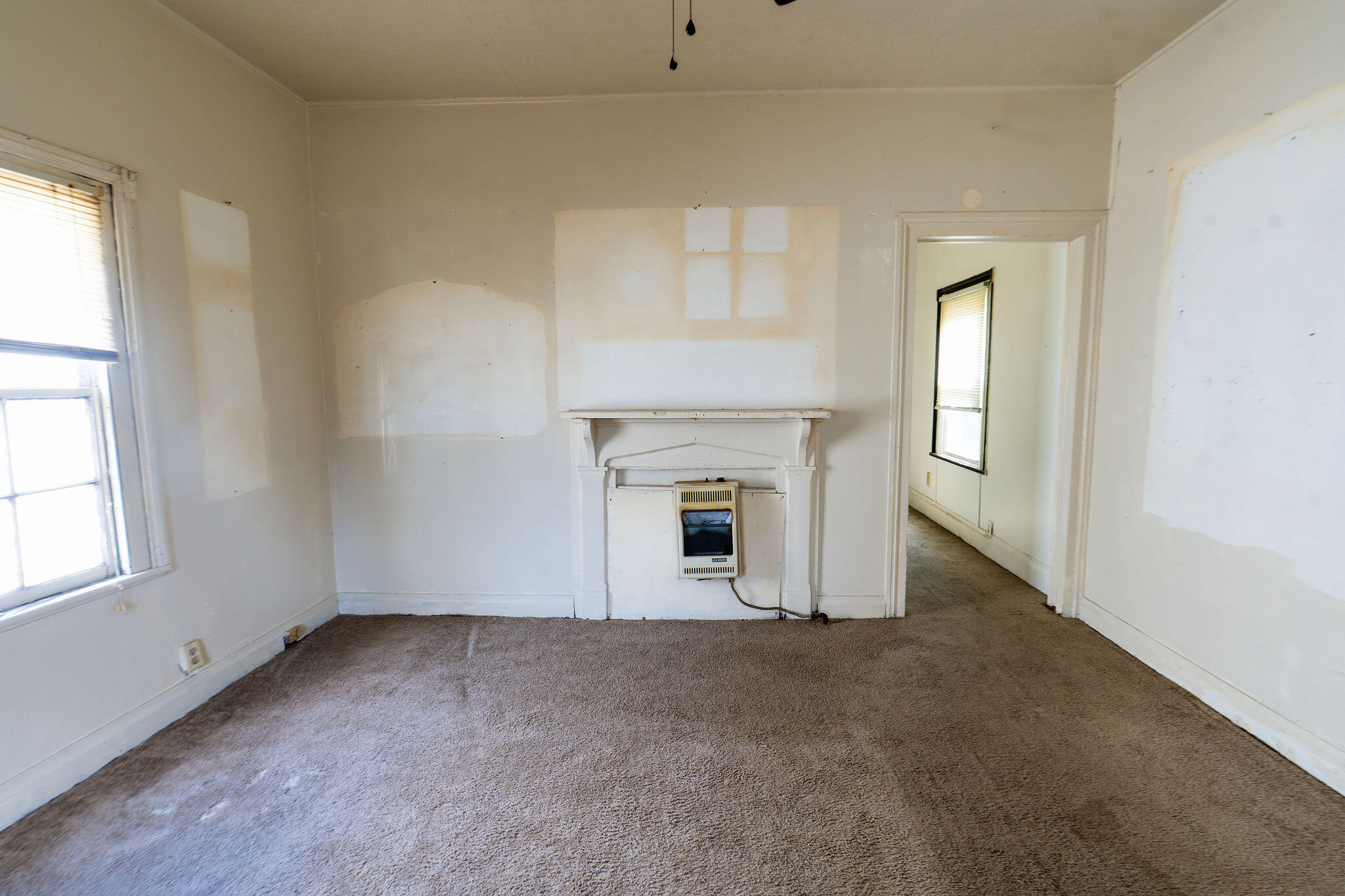 1916 Walker Street Property Photo 6
