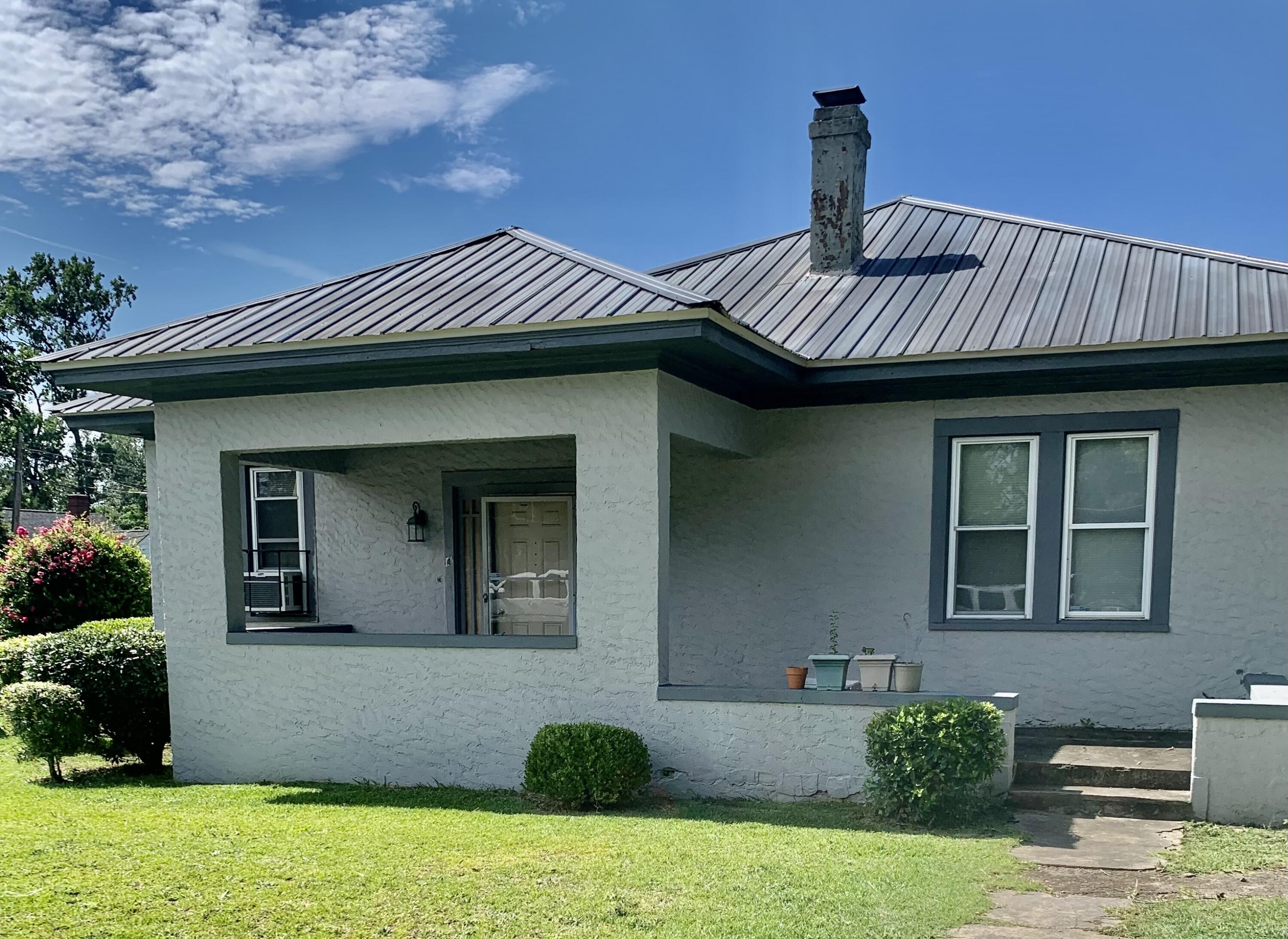 1712 Central Avenue Property Photo 10