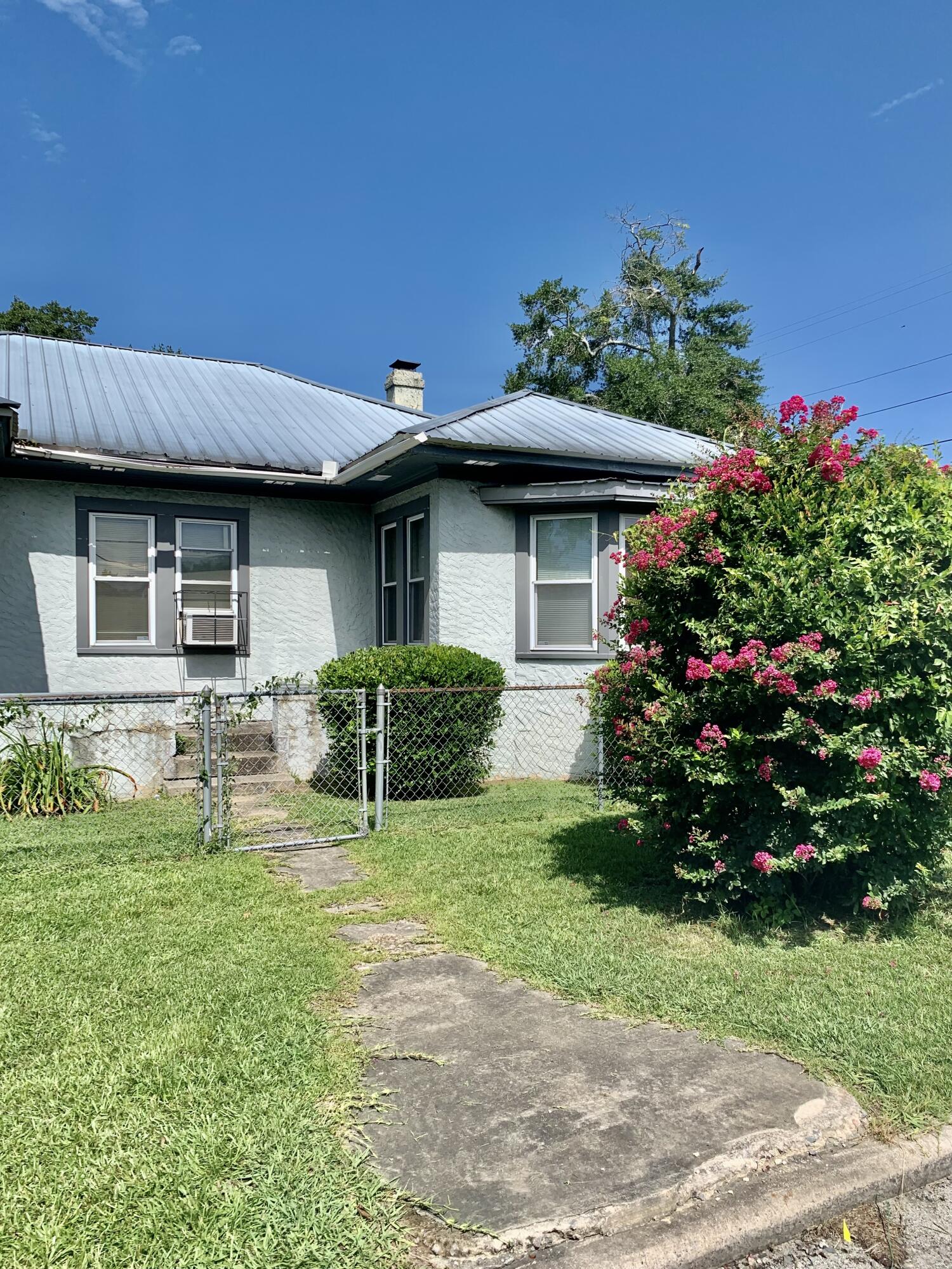 1712 Central Avenue Property Photo 15