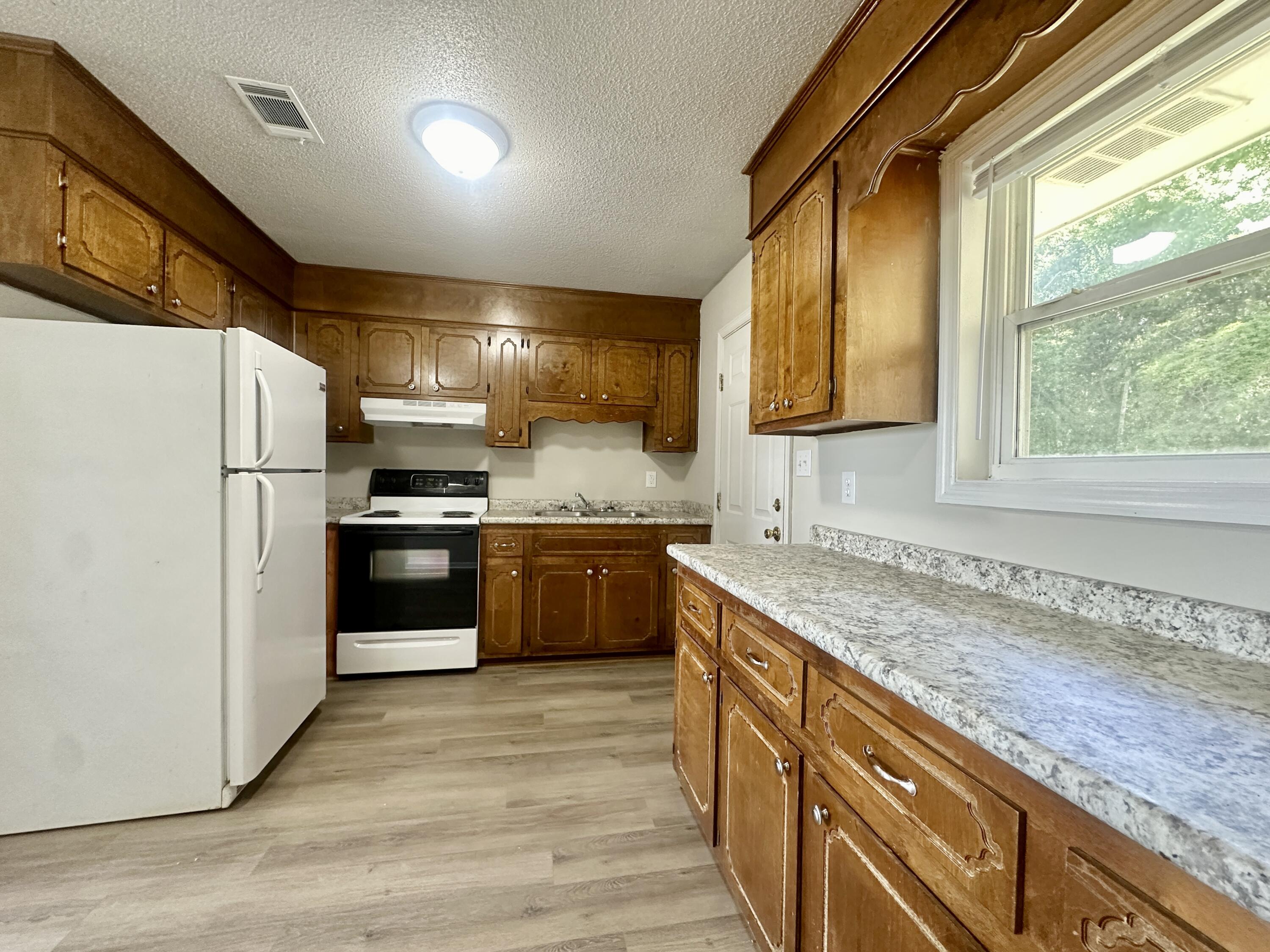 962 Ga-80 Property Photo 6