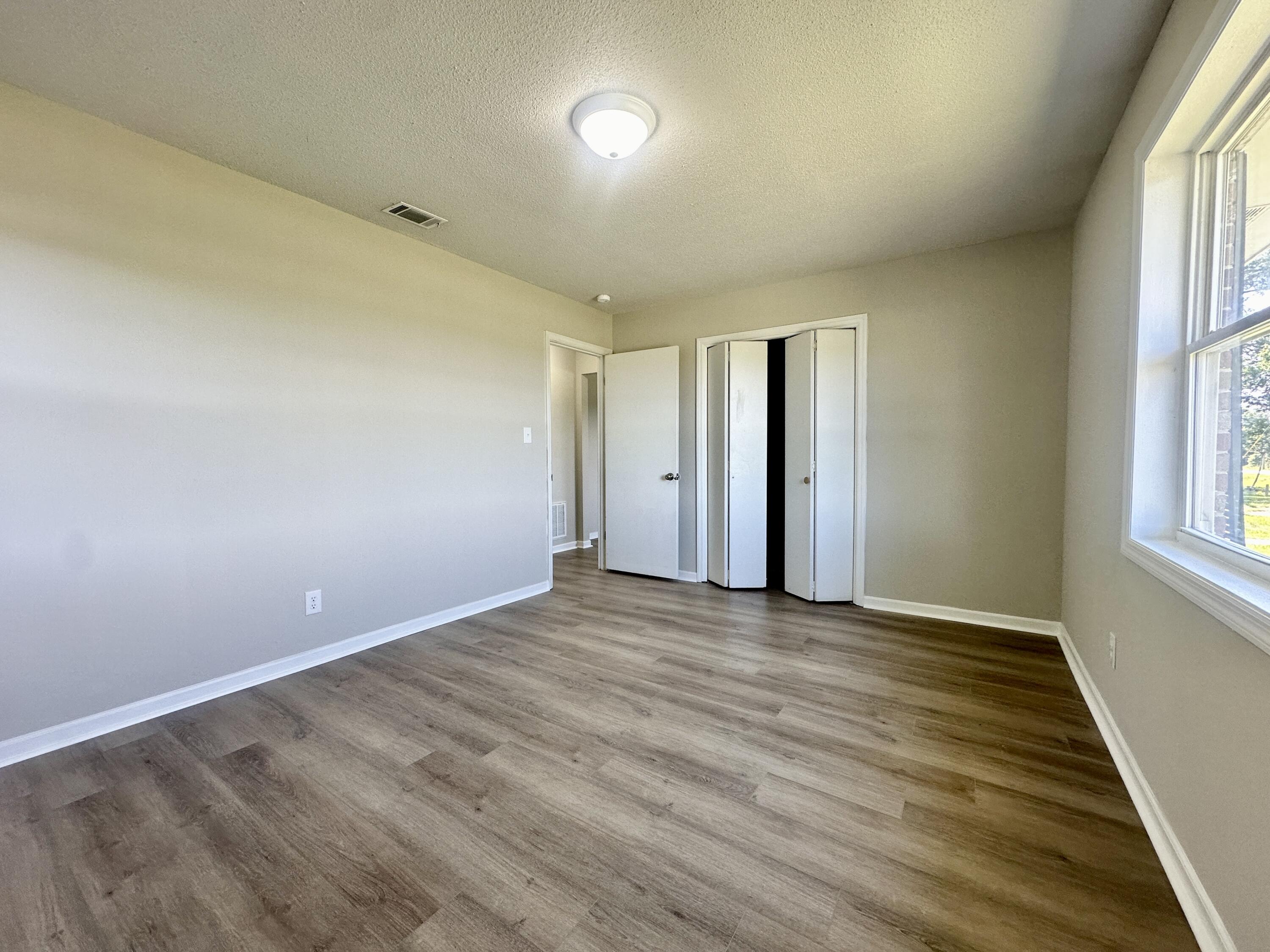 962 Ga-80 Property Photo 12