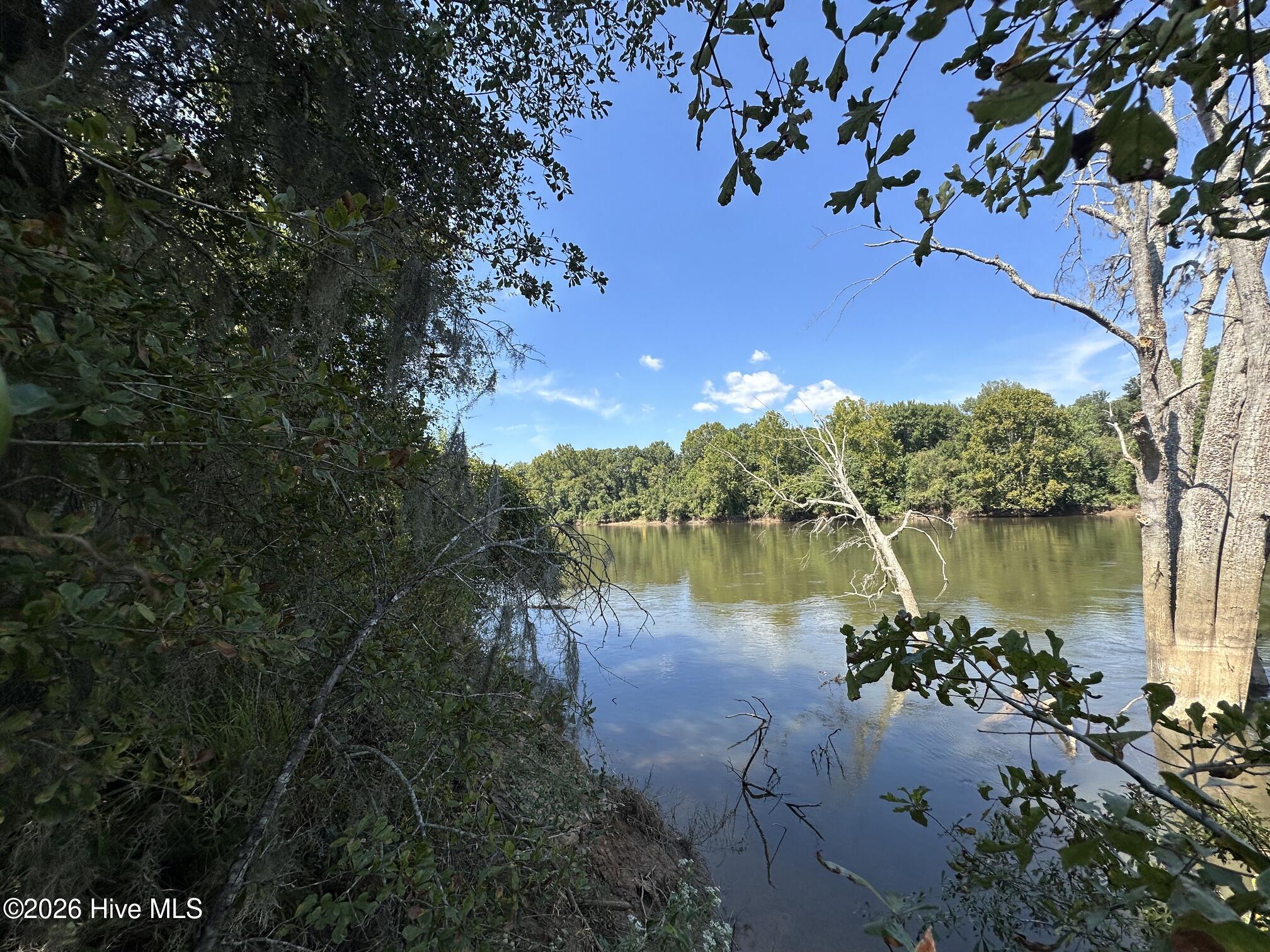 365 Rivers Run Property Photo 8