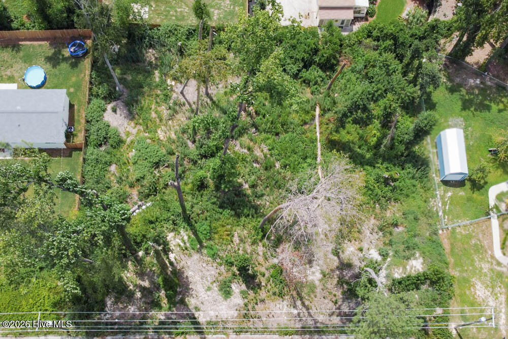 907 Hammond Drive Property Photo 2