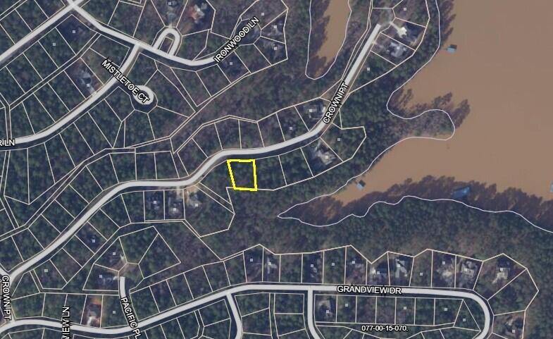L5 B29 Crown Point Property Photo 1