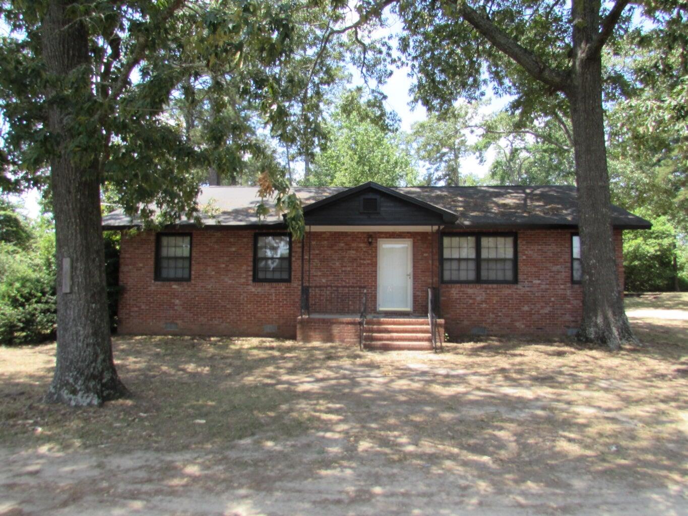 1140 Dodge Lane Property Photo 2