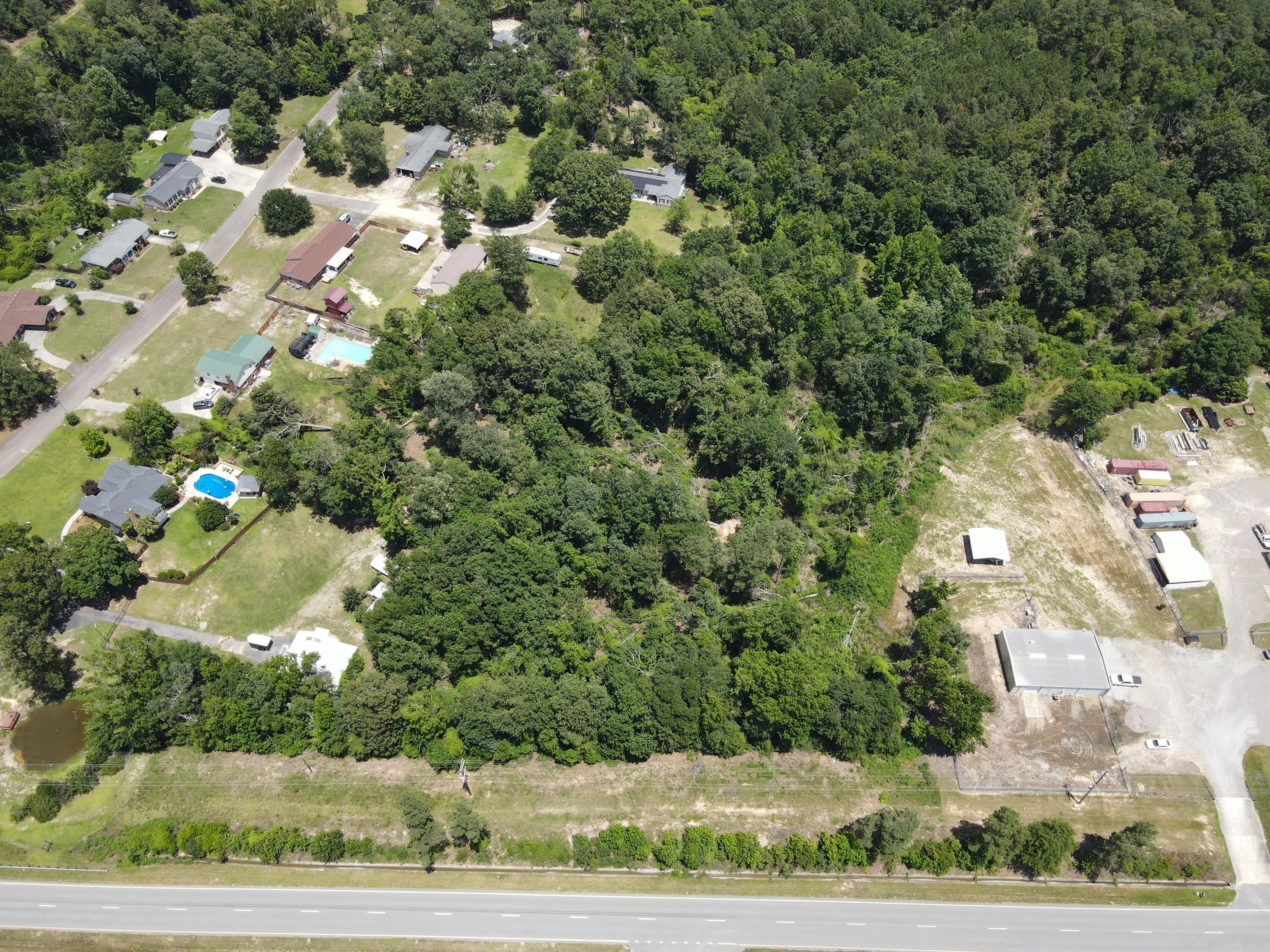 00 Atomic Road Property Photo 4