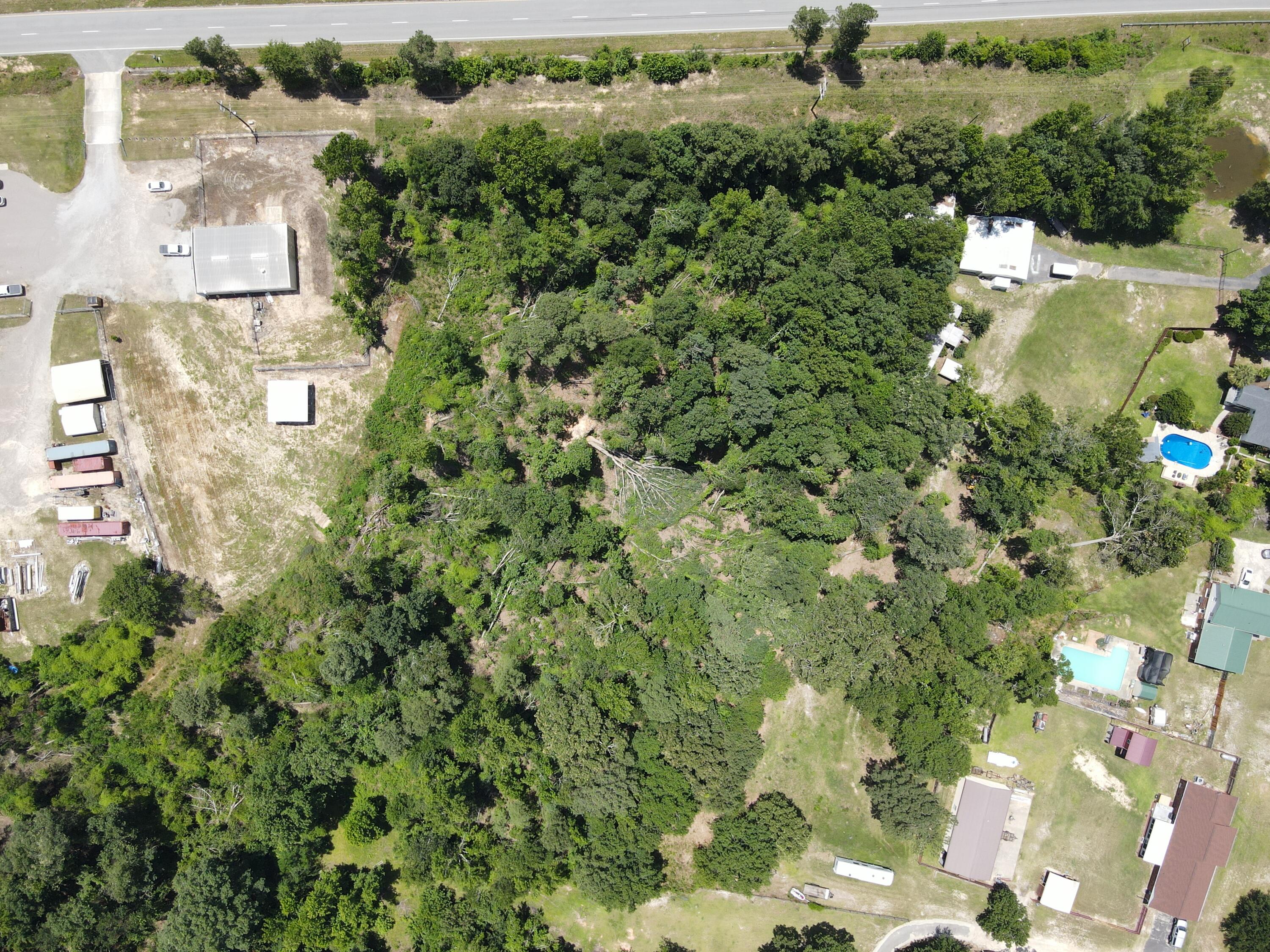 00 Atomic Road Property Photo 8