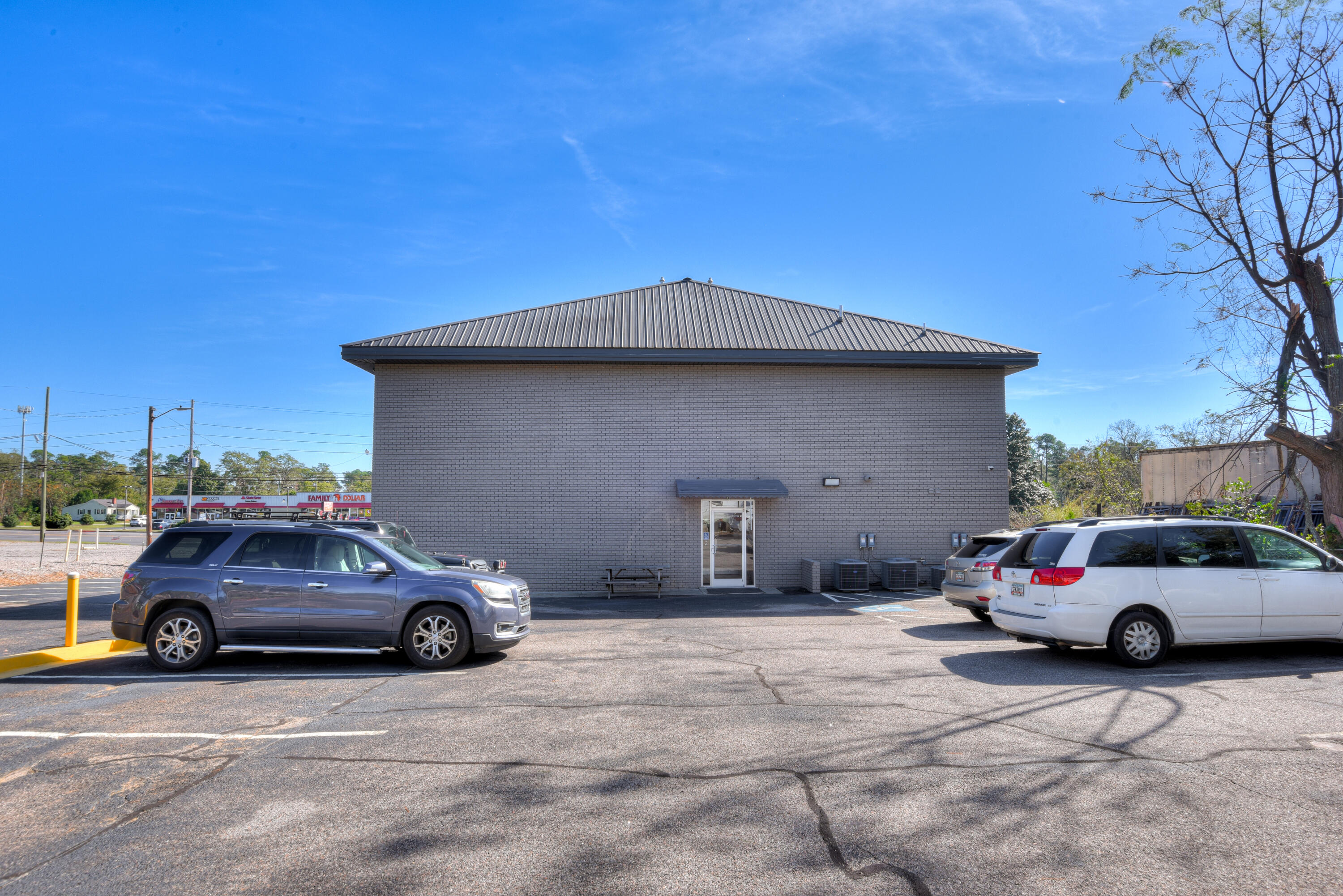 332 Edgefield Road Property Photo 14