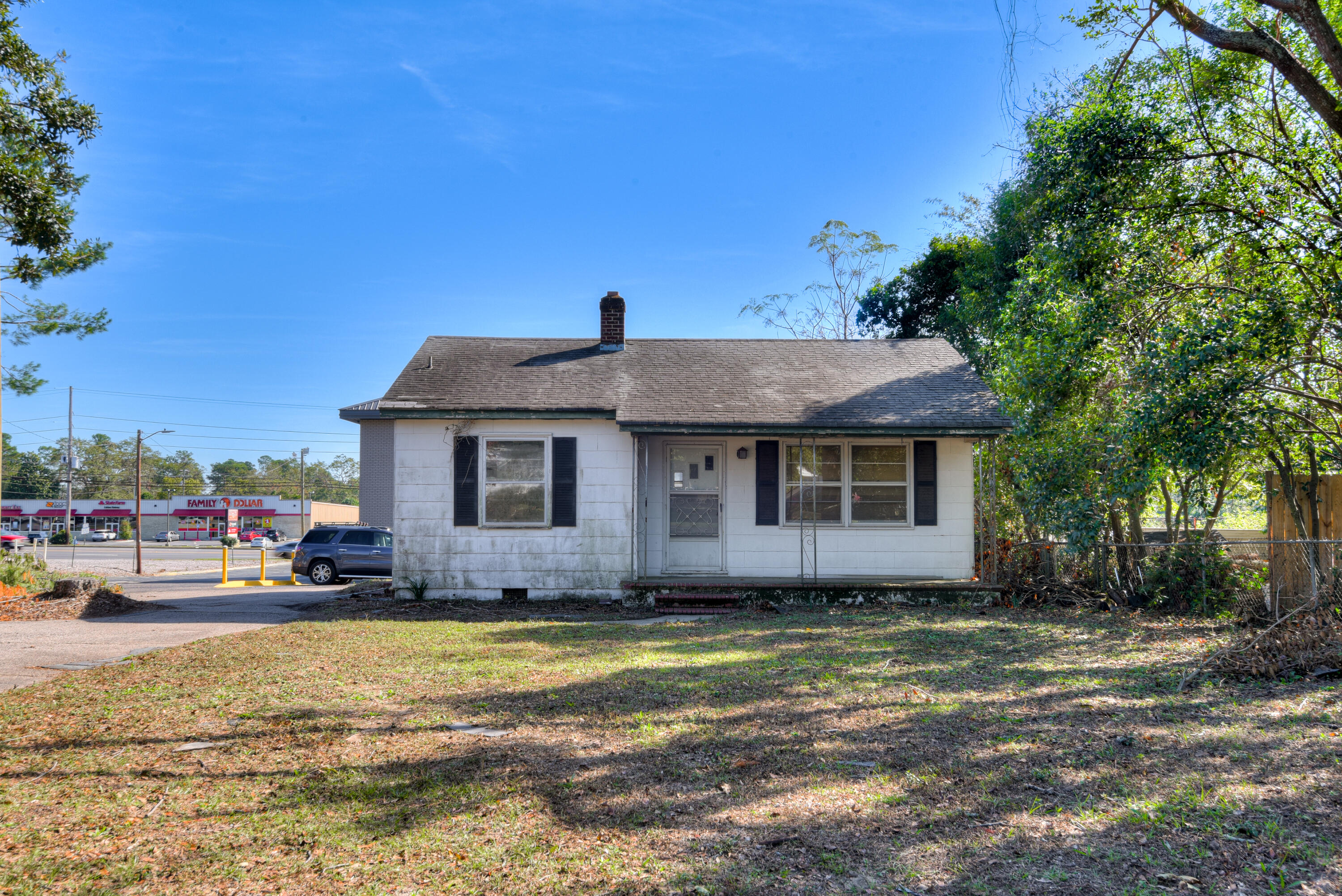 332 Edgefield Road Property Photo 16